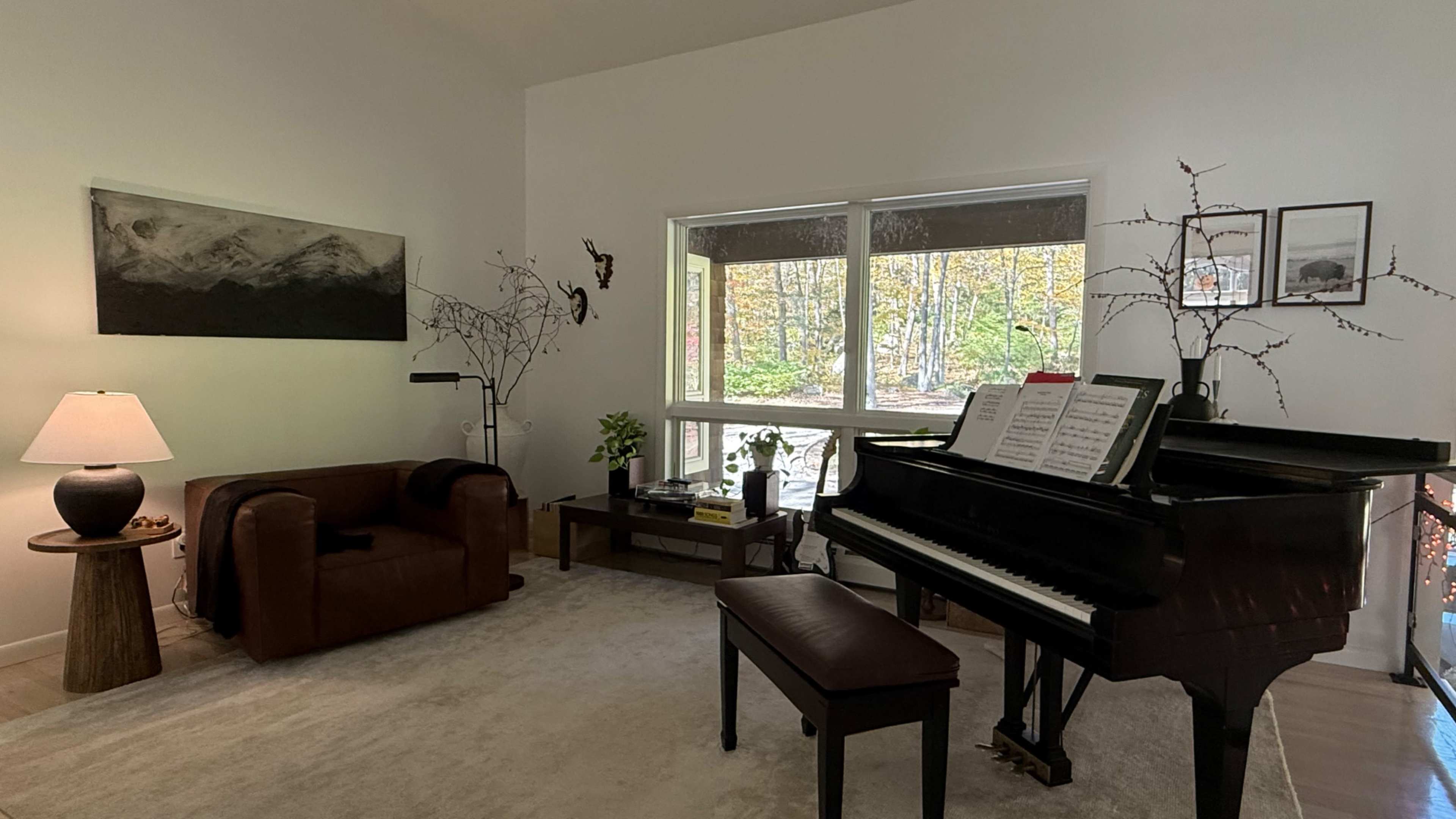 Modern Woodland Home with Vaulted Ceilings Image in Easton, Easton, CT