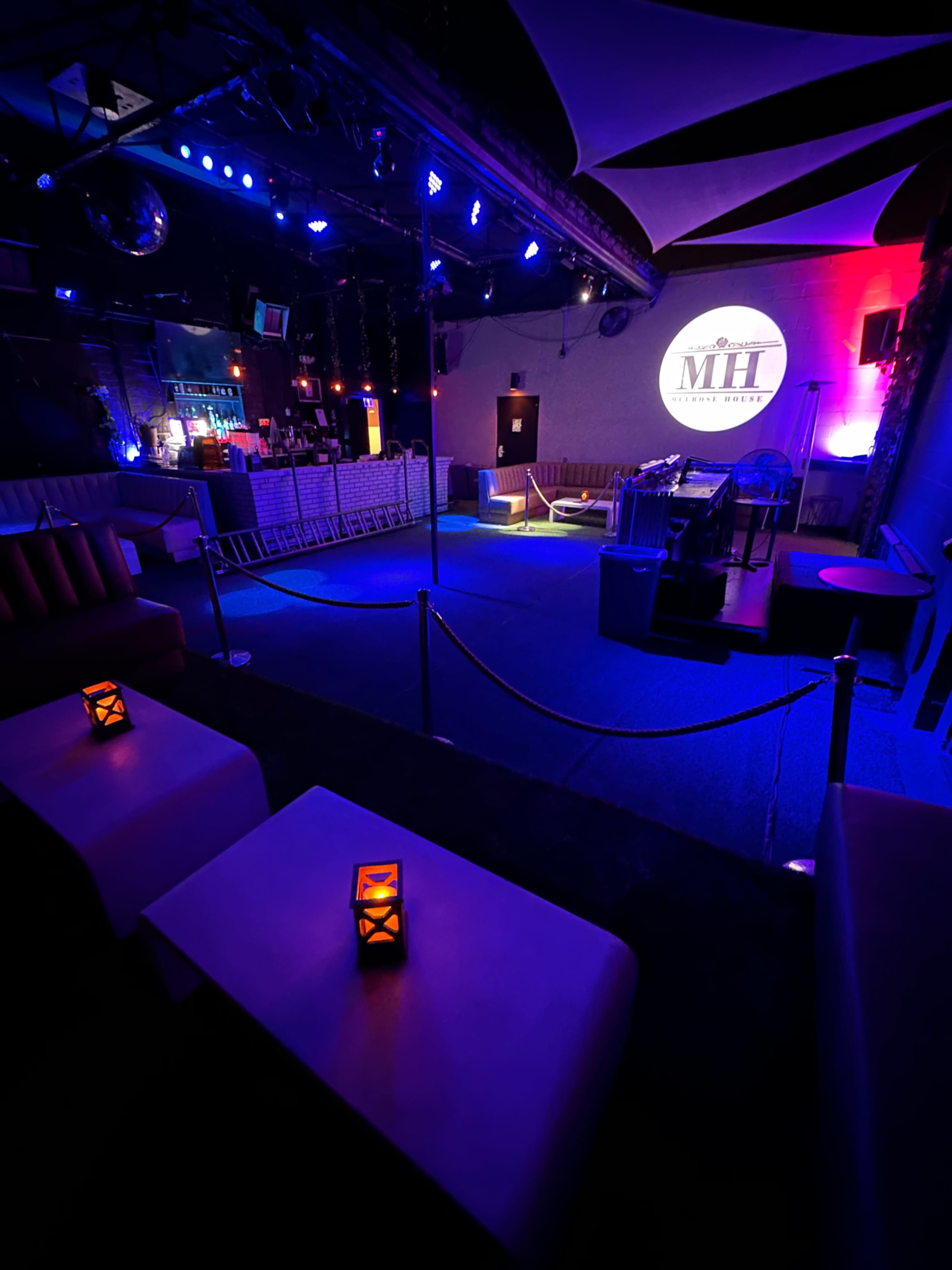Iconic Bar/Nightclub Space in Hollywood Area Image in Central LA, Los Angeles, CA