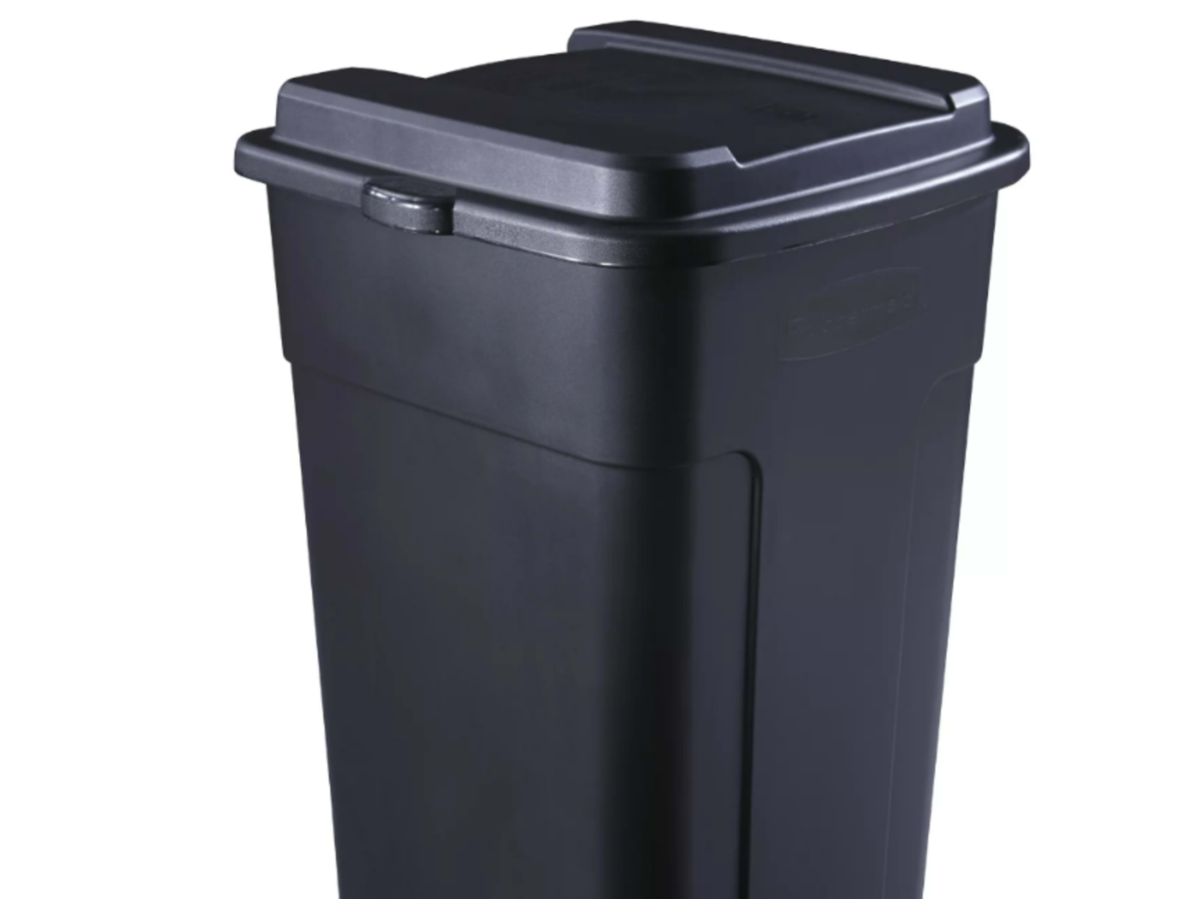 Trash can