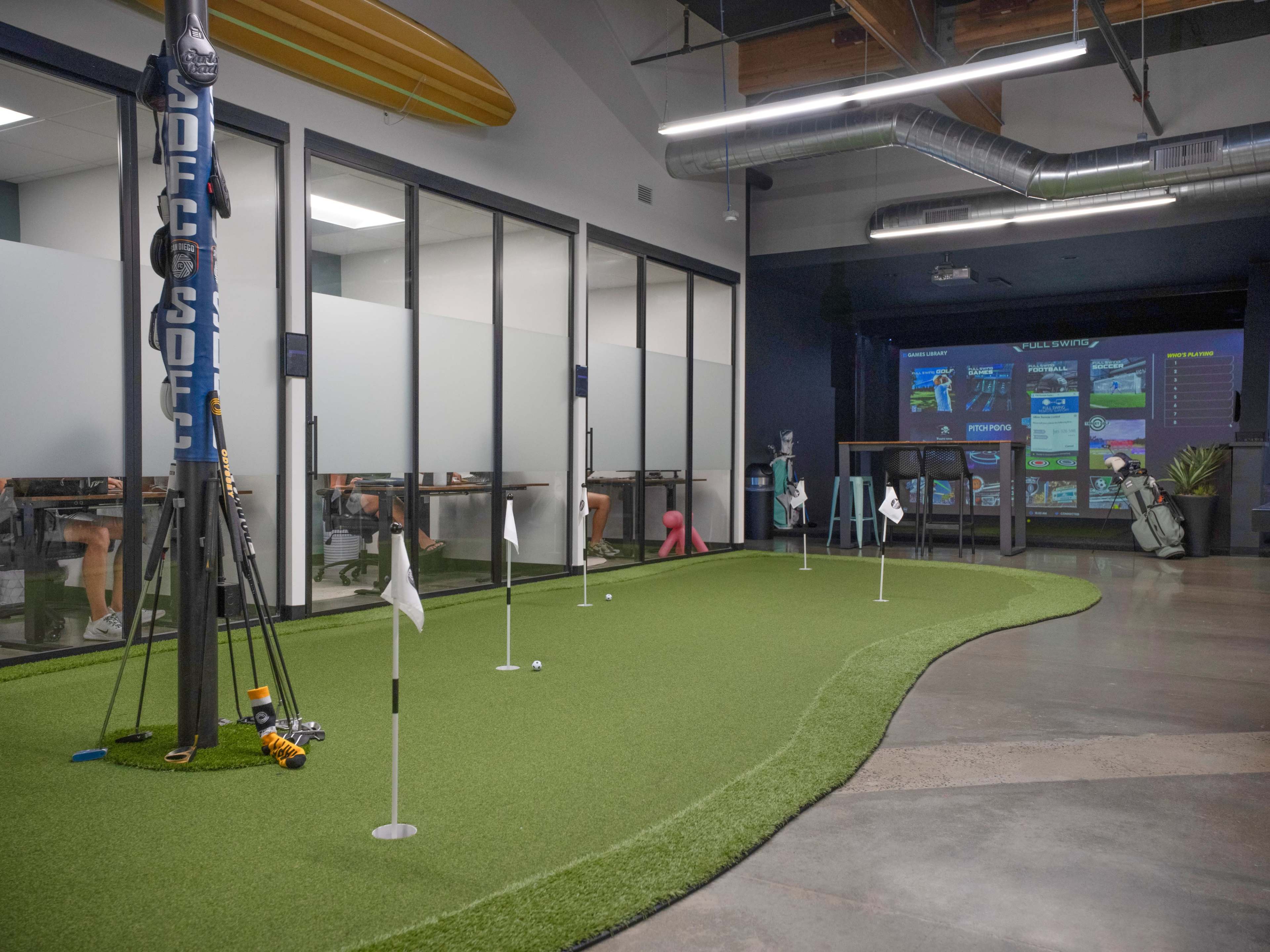 Upscale Coastal Lounge with Golf Simulators & Event Space Image in Carlsbad, Carlsbad, CA