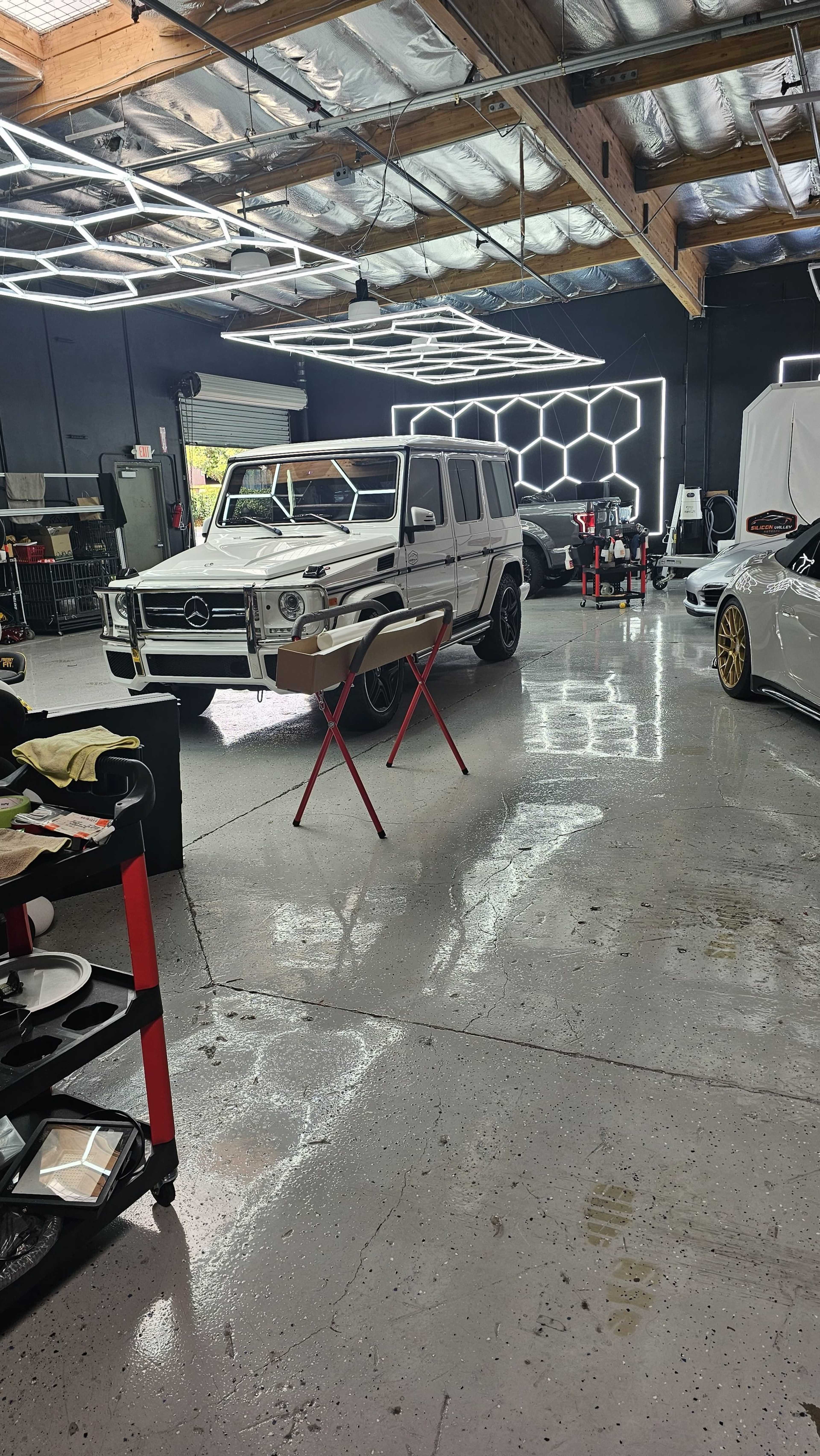 Exotic Cars showroom with Conference room & Event Space Image in Union City, Union City, CA