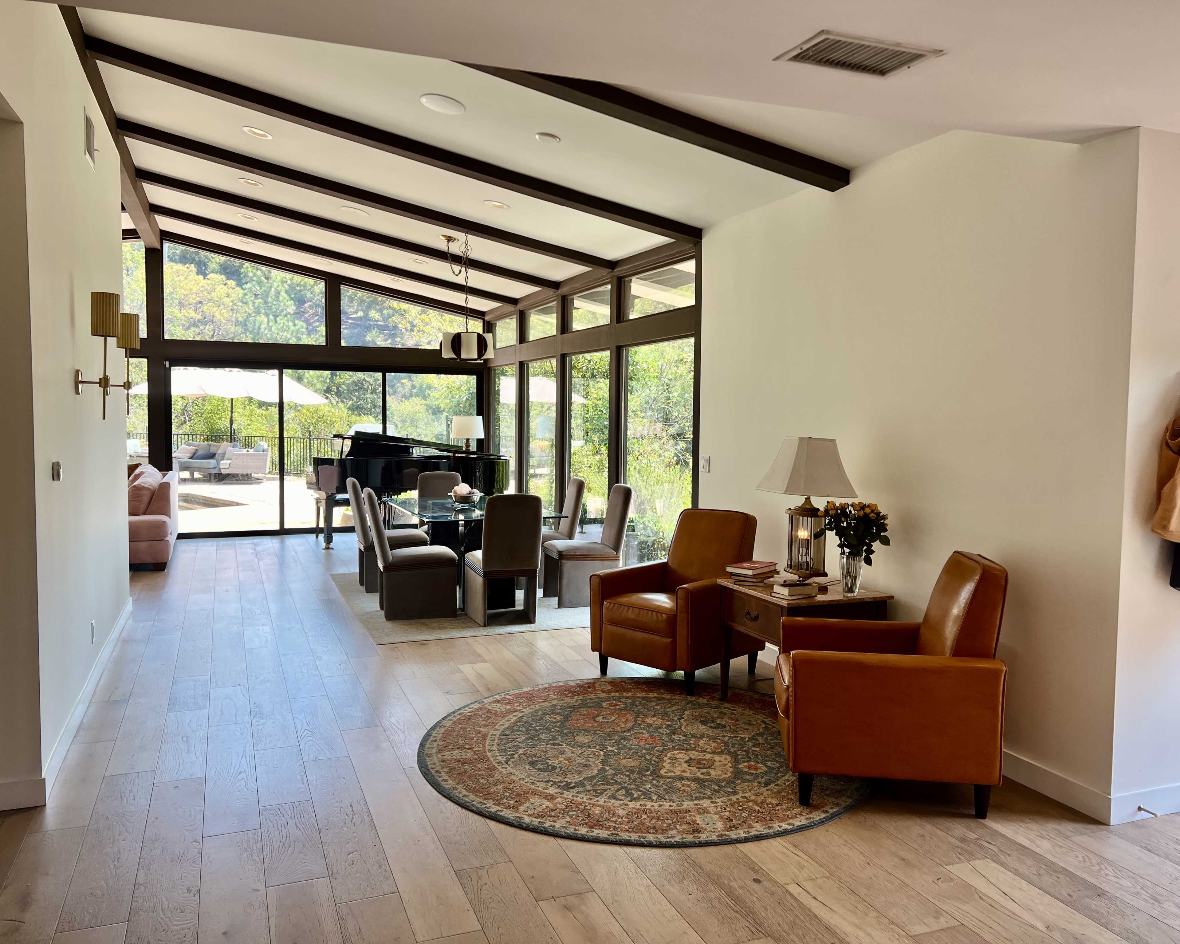 Mid-Century Modern House with Mountain Views Image in Studio City, Studio City, CA