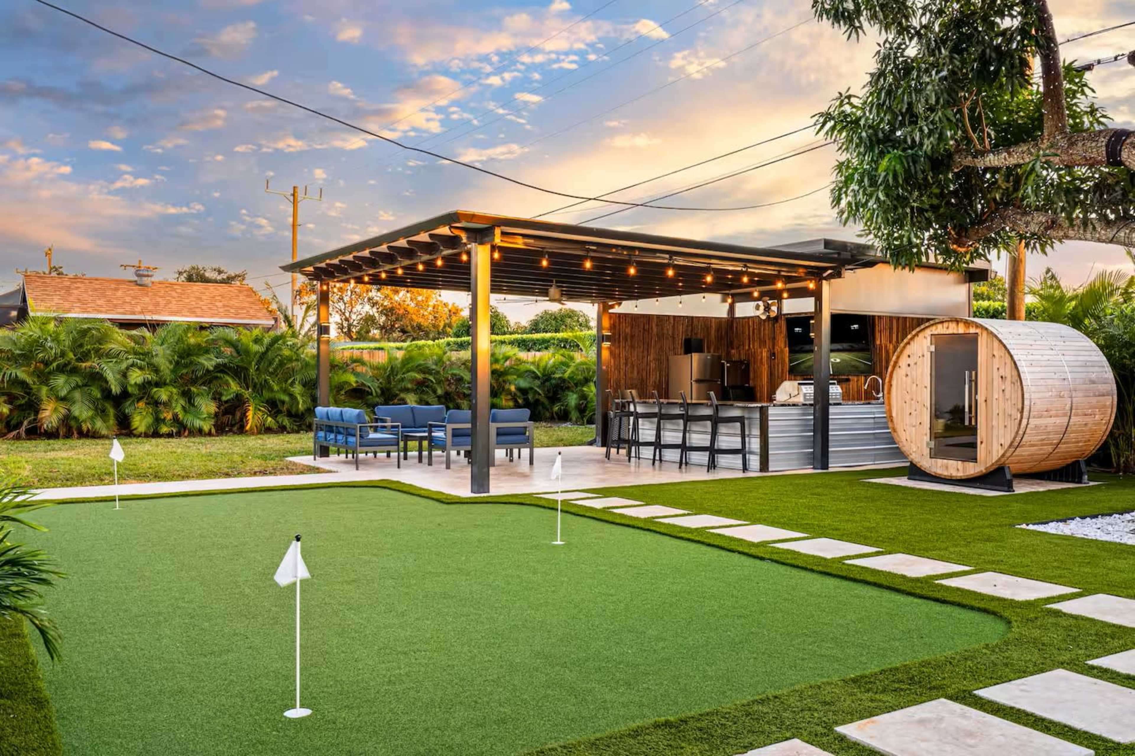 The Resort at Greenbrier – Your Private Paradise in West Palm Beach, FL! Image in Palm Springs, Lake Worth Beach, FL