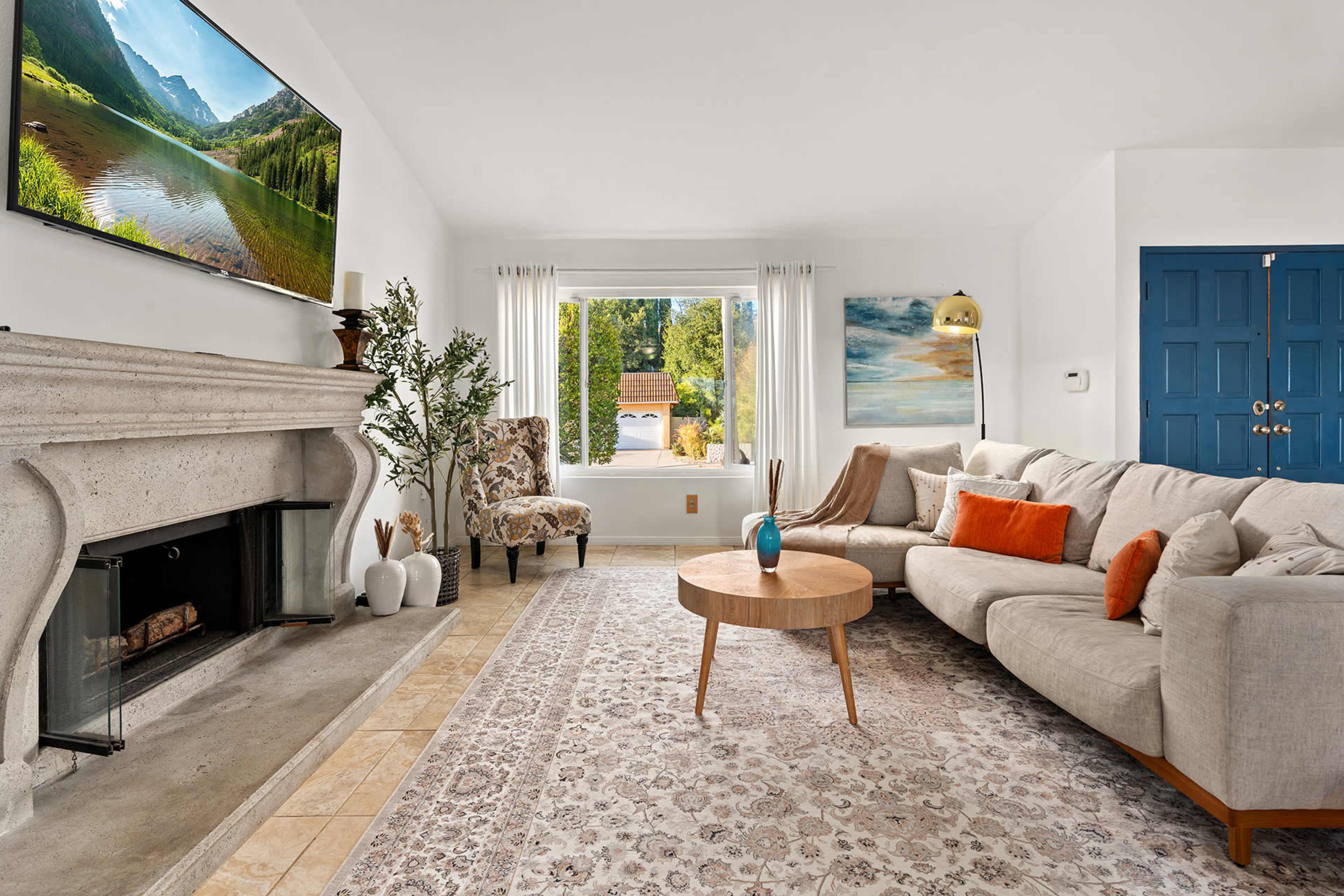 Luxury Home in Topanga Oasis with Pool, Spa, and Cabana! Image in Topanga, Topanga, CA