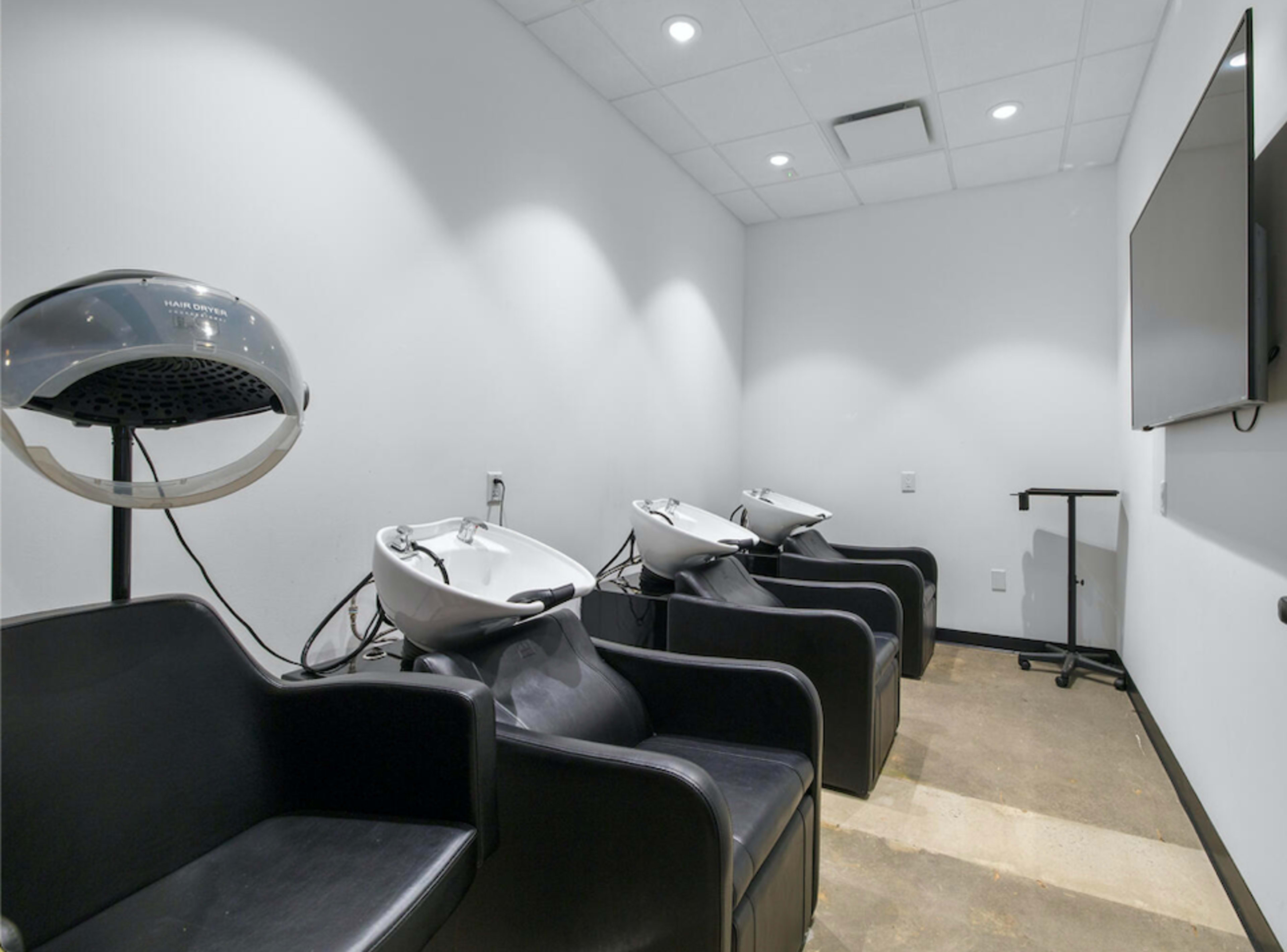 Atlanta Suites & Membership Rentals + Daily Rentals Image in West End, Atlanta, GA