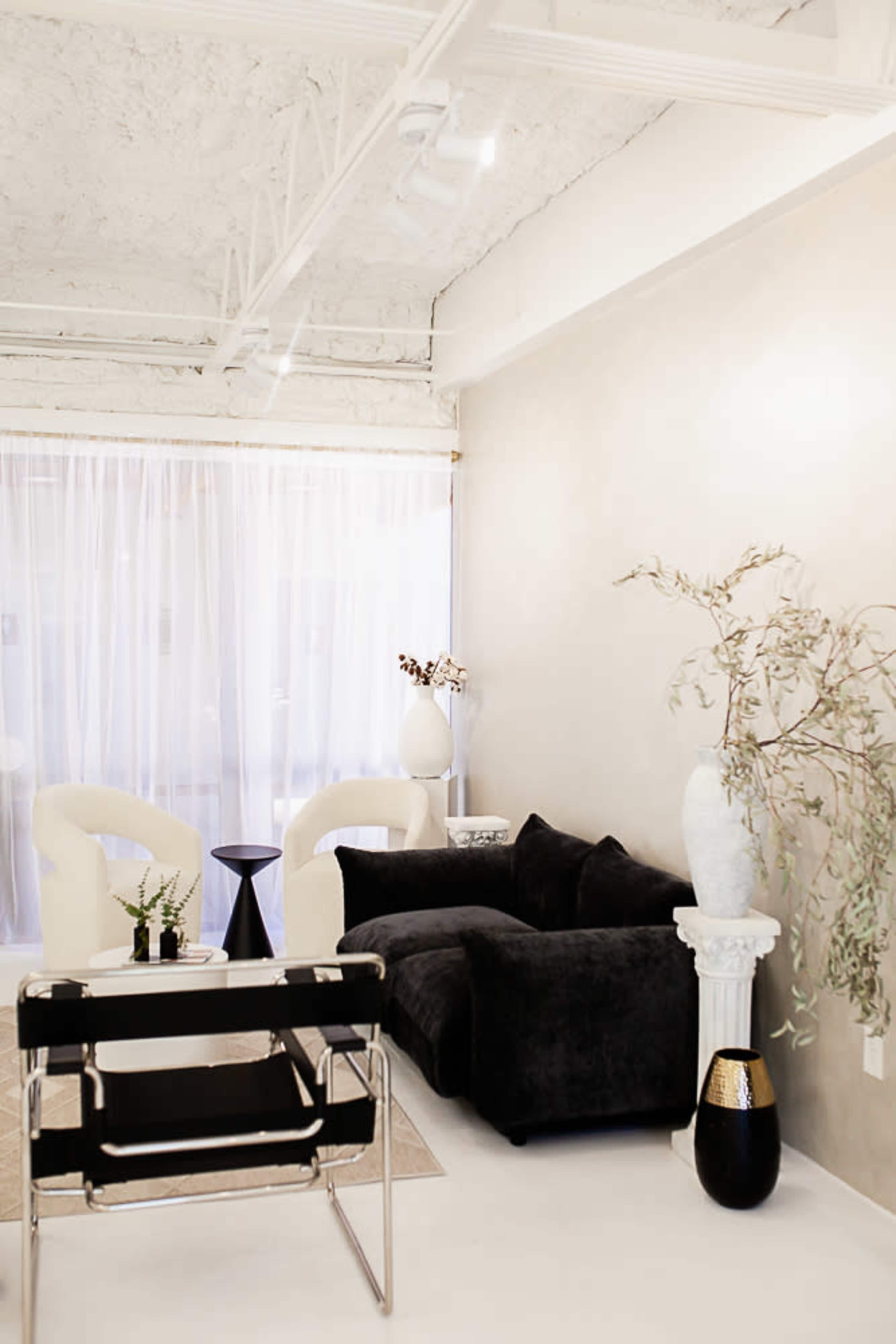 Modern Midtown Creative Studio with Cyclorama Wall Image in Alhambra, Phoenix, AZ