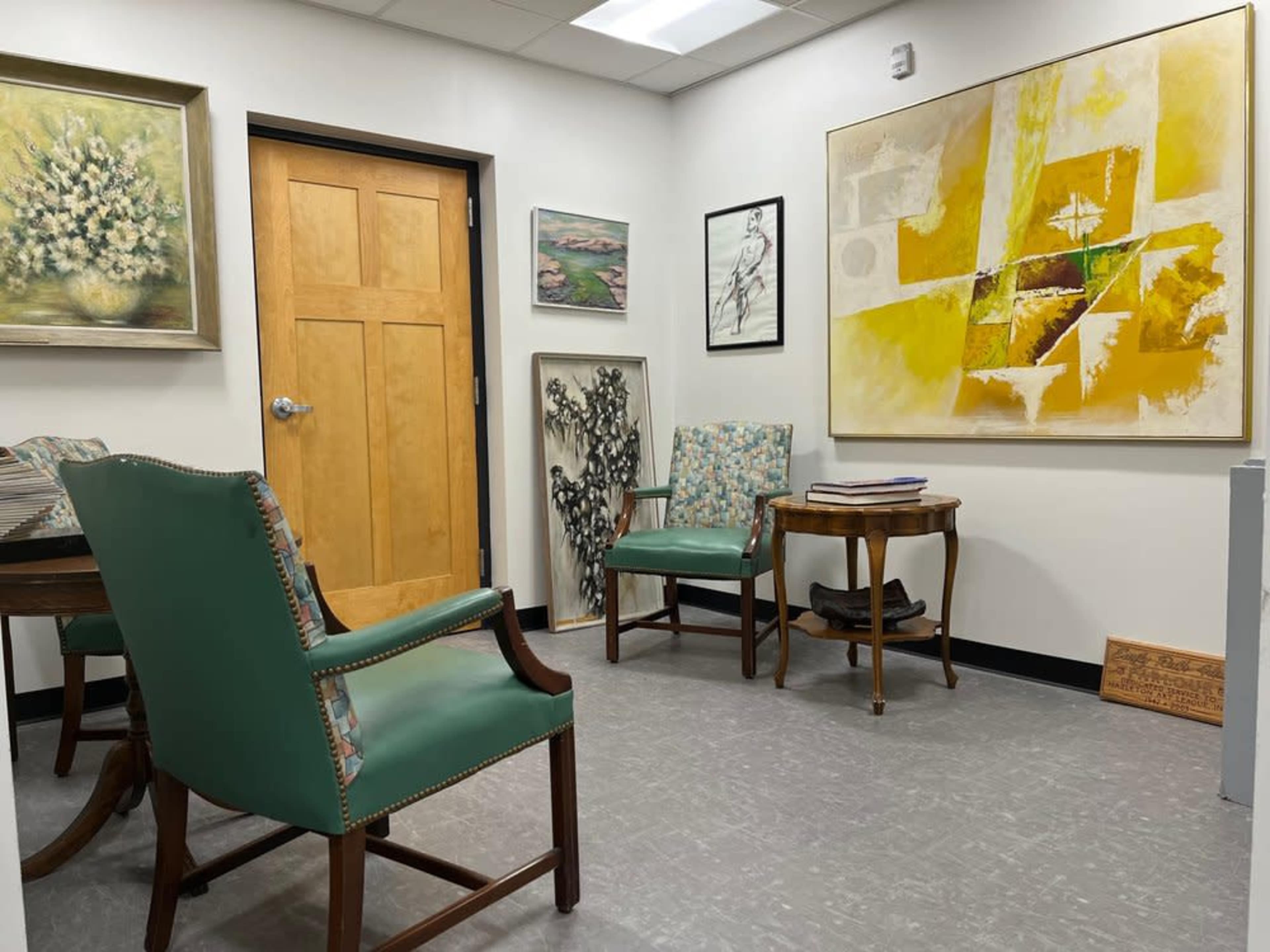 Roomy Downtown Art Studio Image in Hazleton, Hazleton, PA