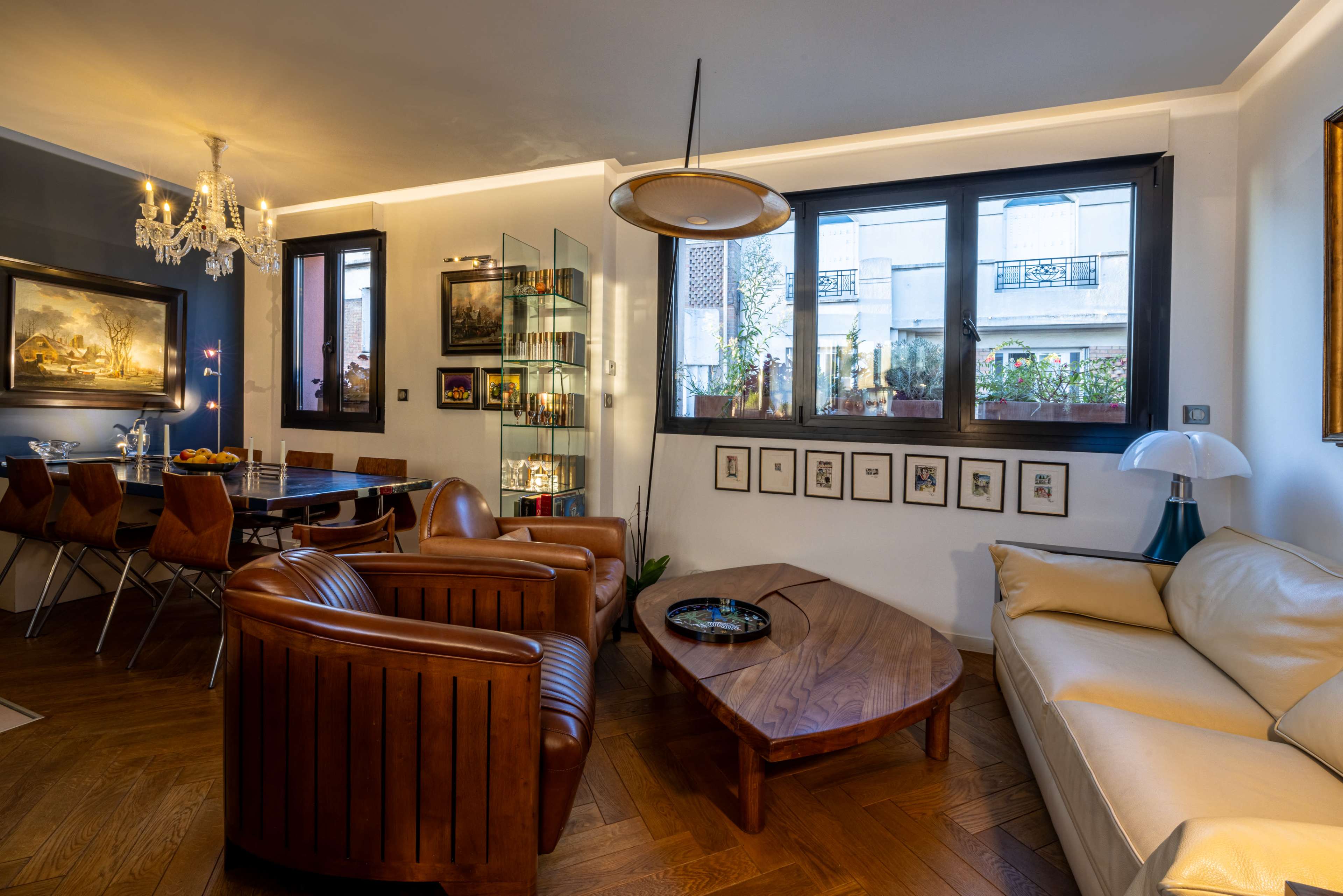 Maison avec rooftop vue sur tout Paris Image in Buttes-Chaumont, Paris 19ème Arrondissement