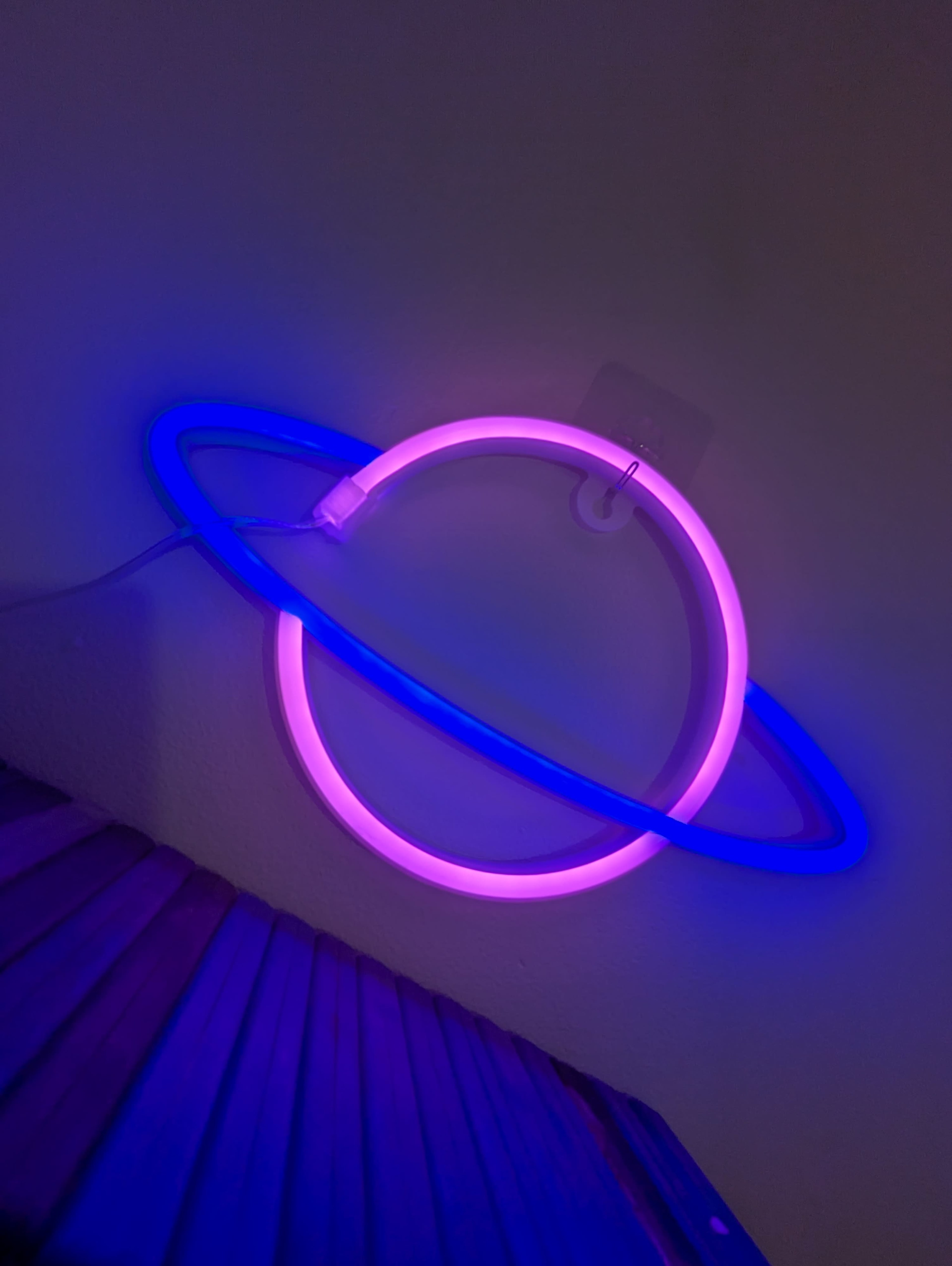 Cosy Home Photography/Videography Studio with Backdrops & Lighting Image in Lee, London, ENG