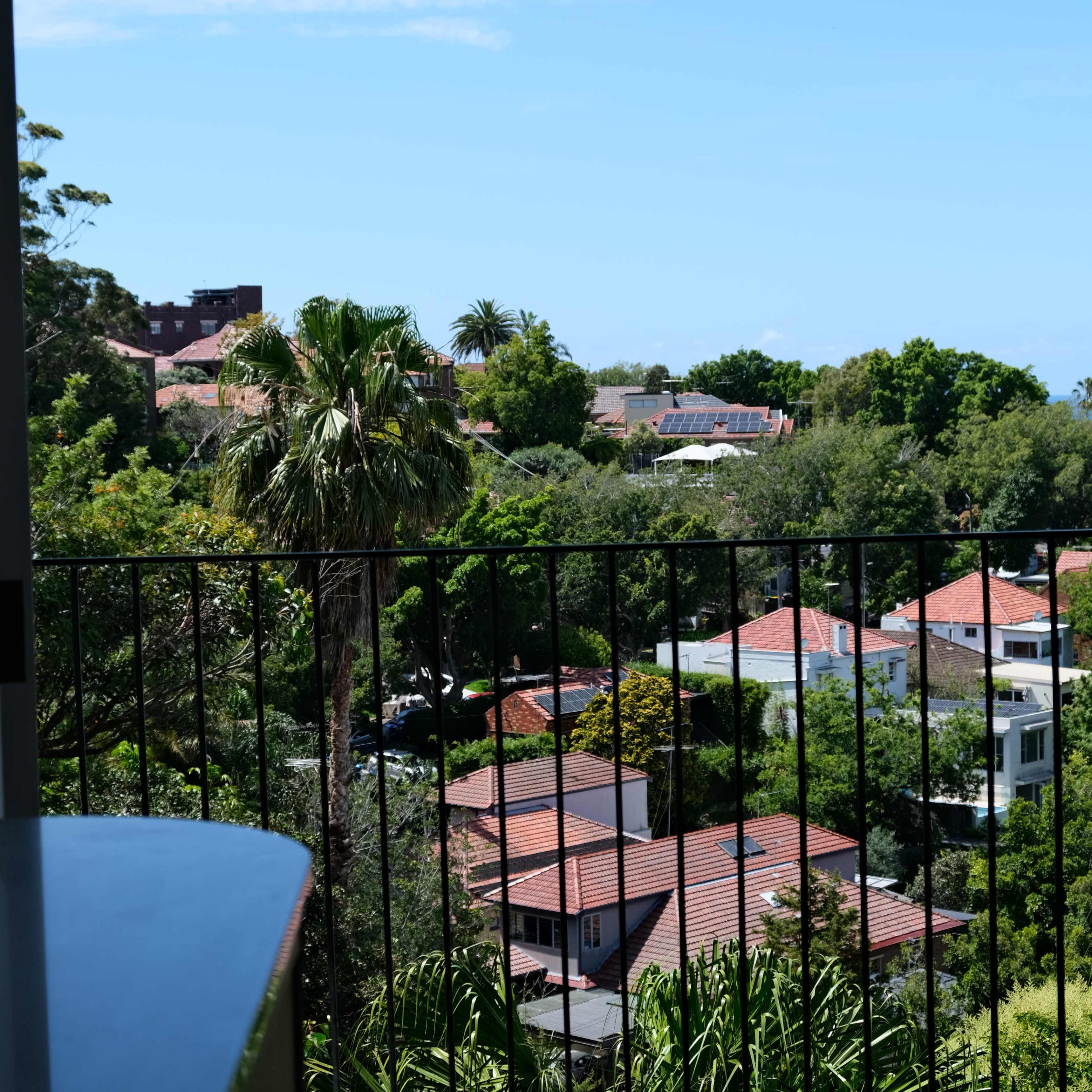 Coastal Art Deco Contemporary Apartment with View Image in Coogee, Coogee, NSW