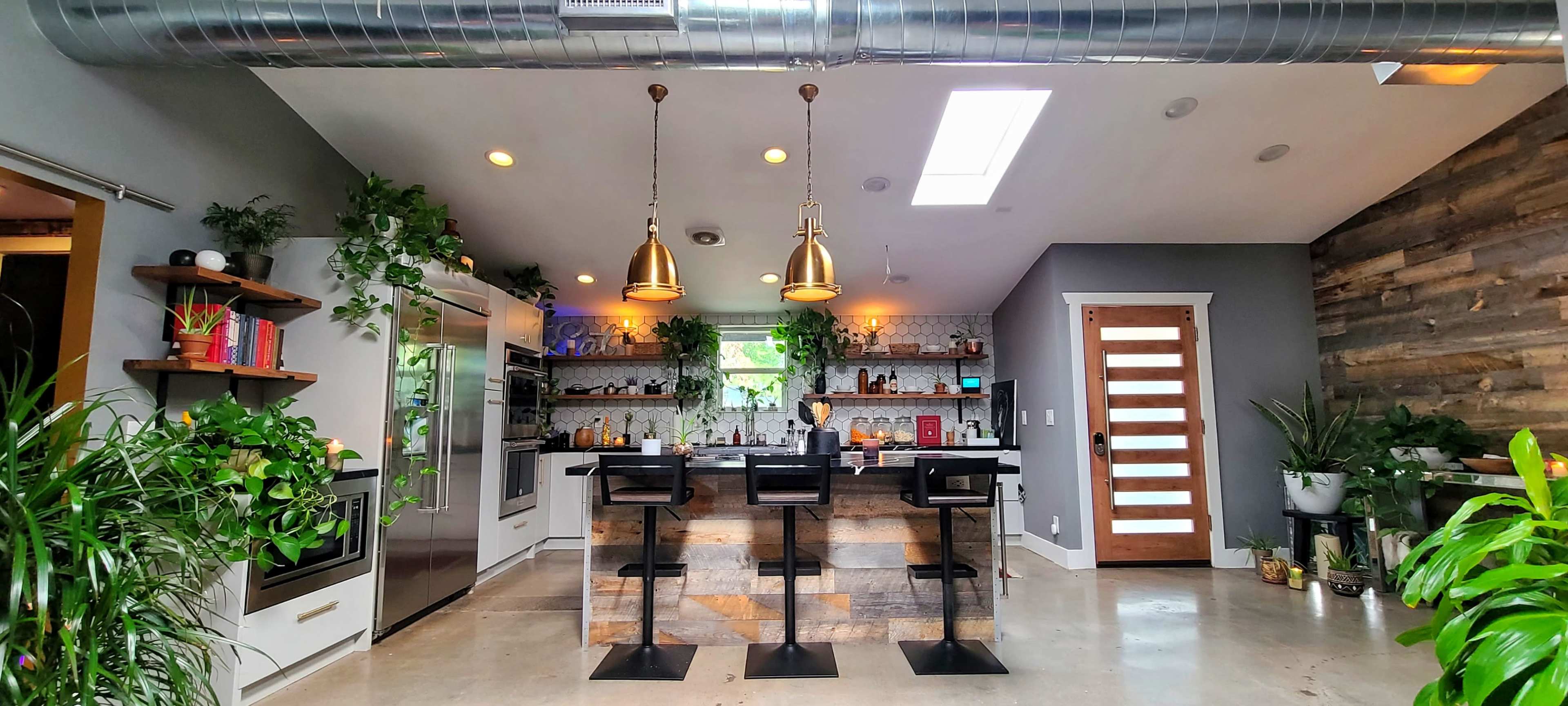 Perfect production Kitchen Image in Granada Hills, Los Angeles, CA
