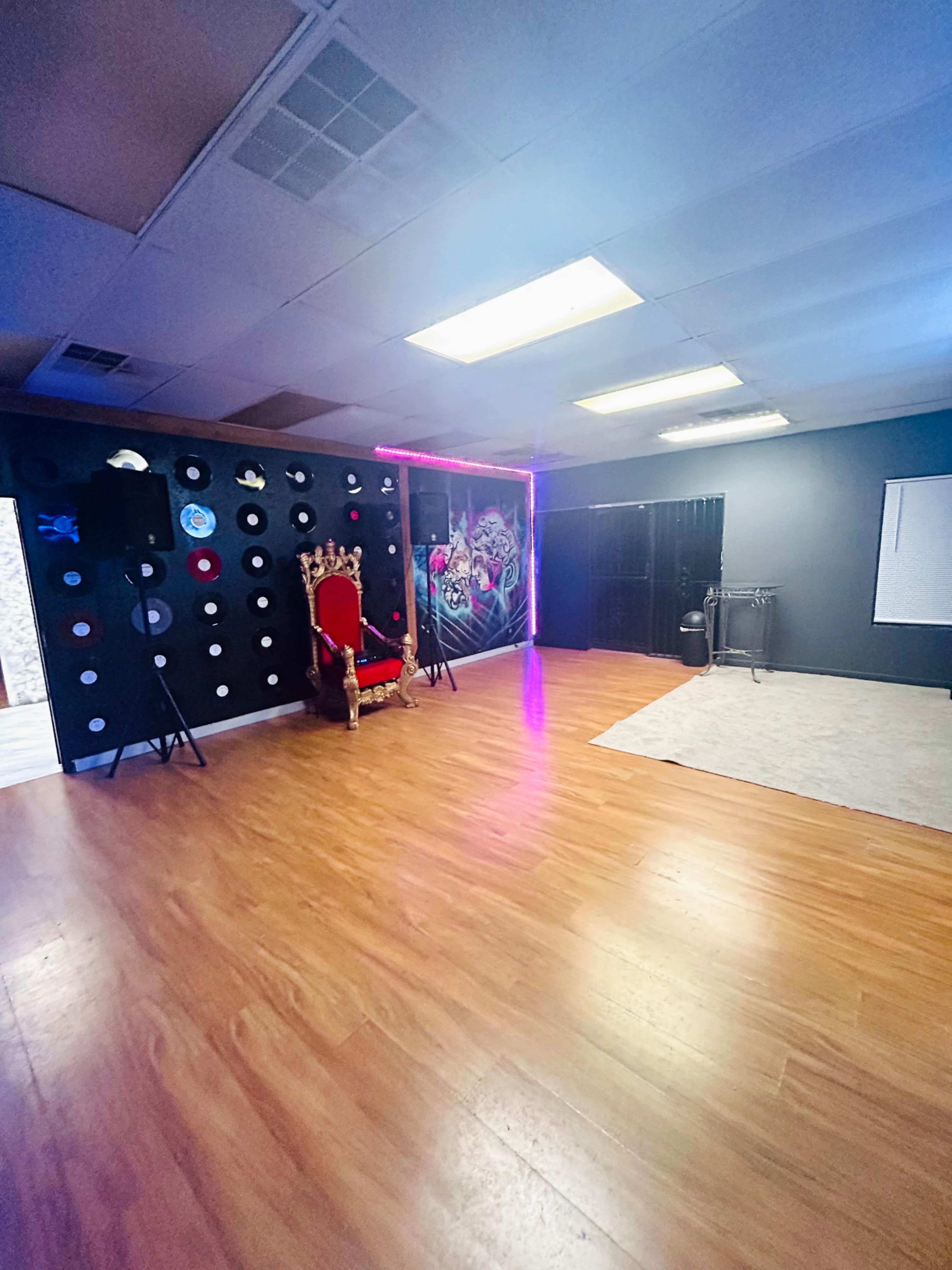 Bns entertainment multi media studio Image in Oak Cliff, Dallas, TX