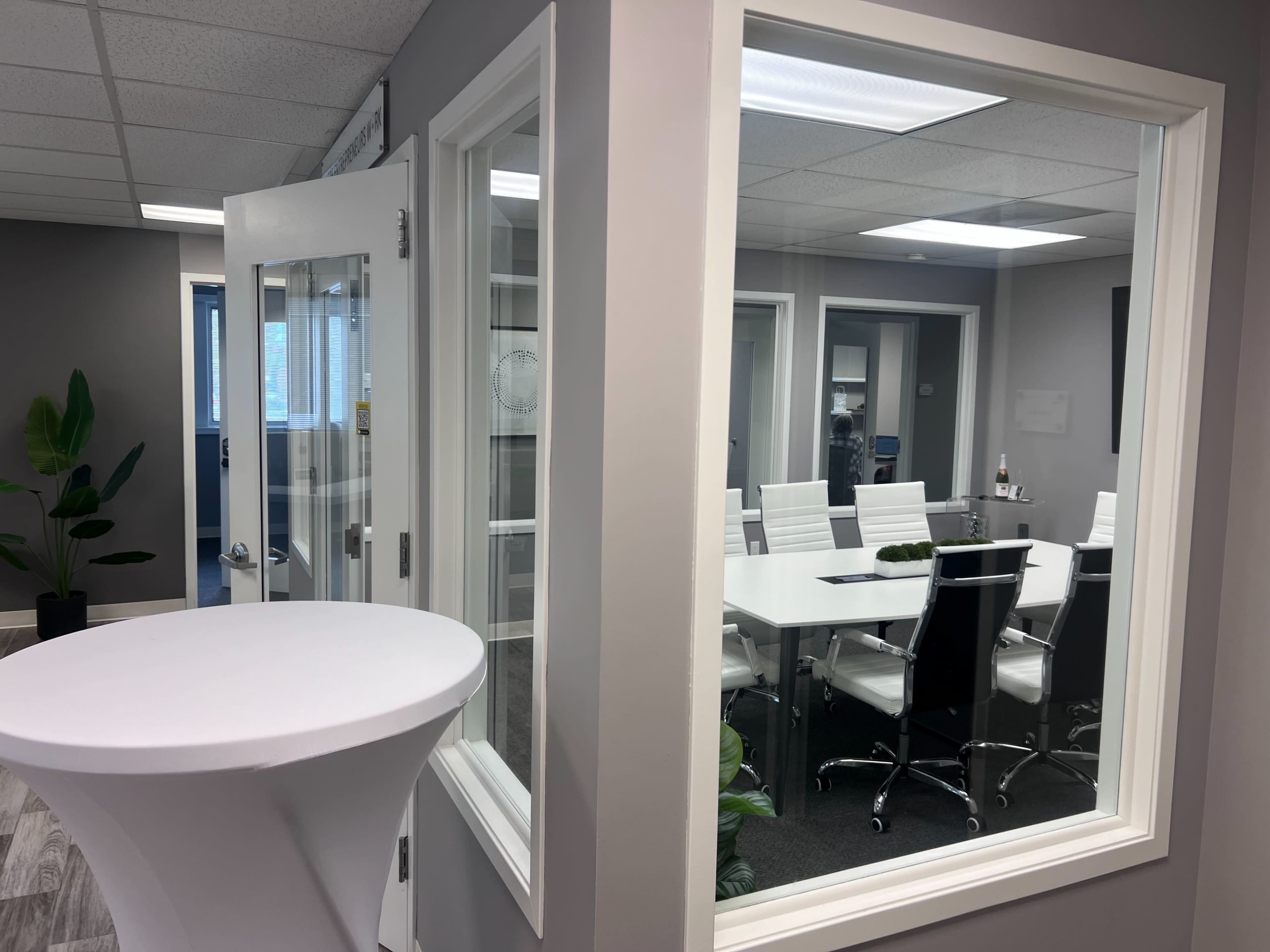 Boutique Boardroom with Glass Casing Image in Saint Charles, Waldorf, MD