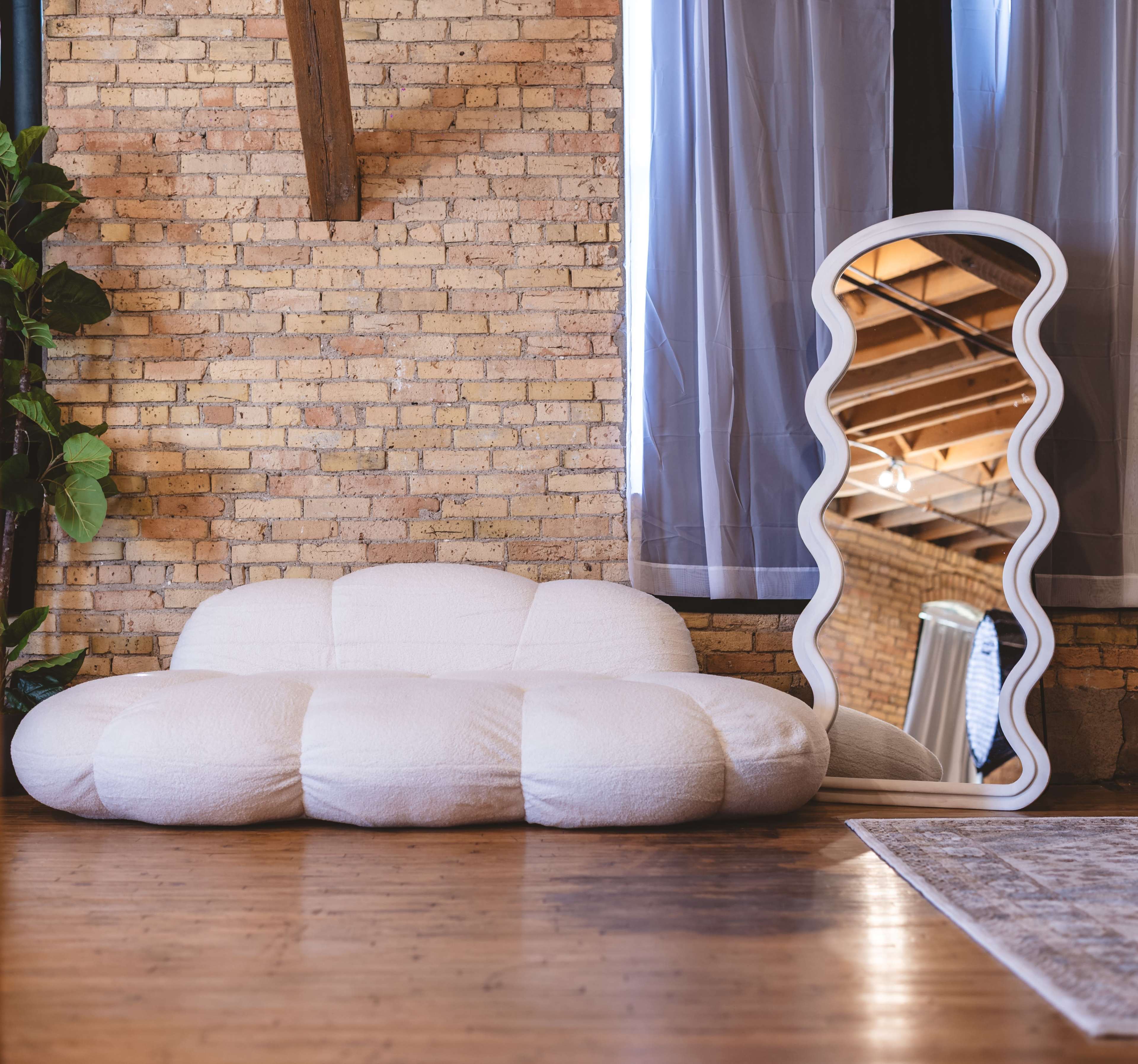 Studio One B: Affordable Natural Light Cyc Wall Studio FREE Lighting & Equipment Image in Hawthorne, Minneapoils, MN