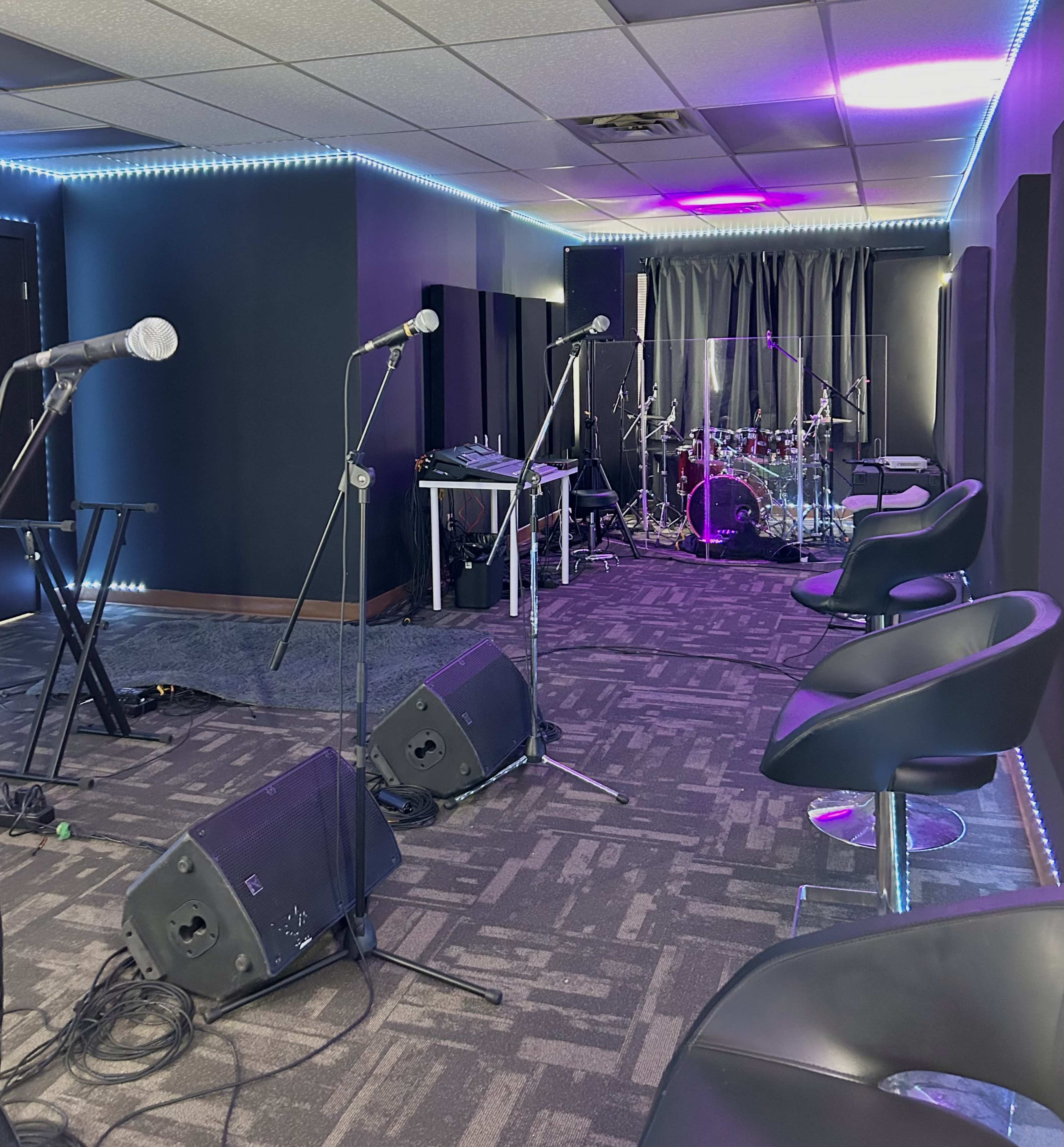 Edmonton Rehearsal Space and Studio Plug & Play Image in Southeast Edmonton, Edmonton, AB