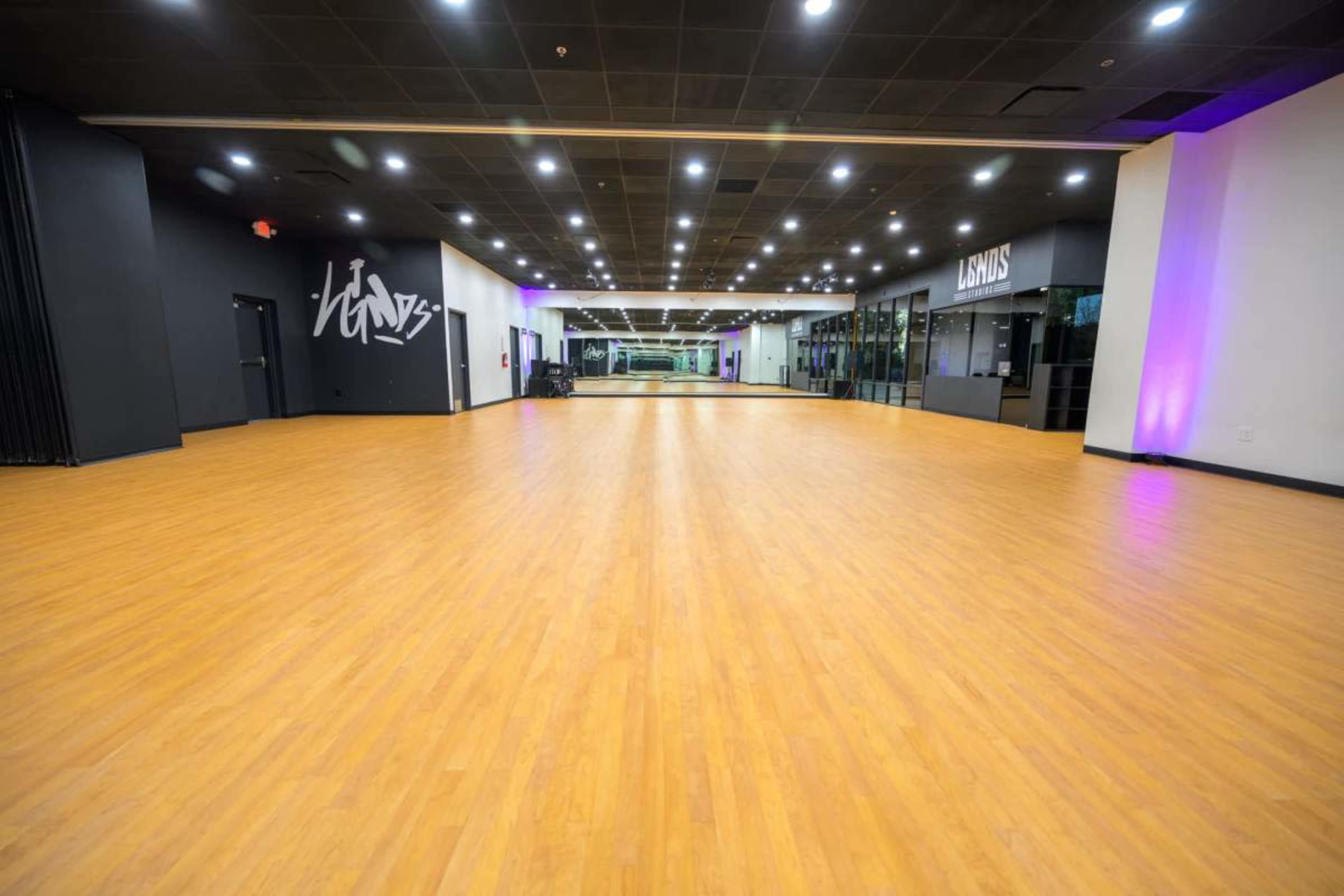 Modern Events Space- Perfect for parties, celebrations, rehearsals, workshops and more! Image in Hercules, Hercules, CA