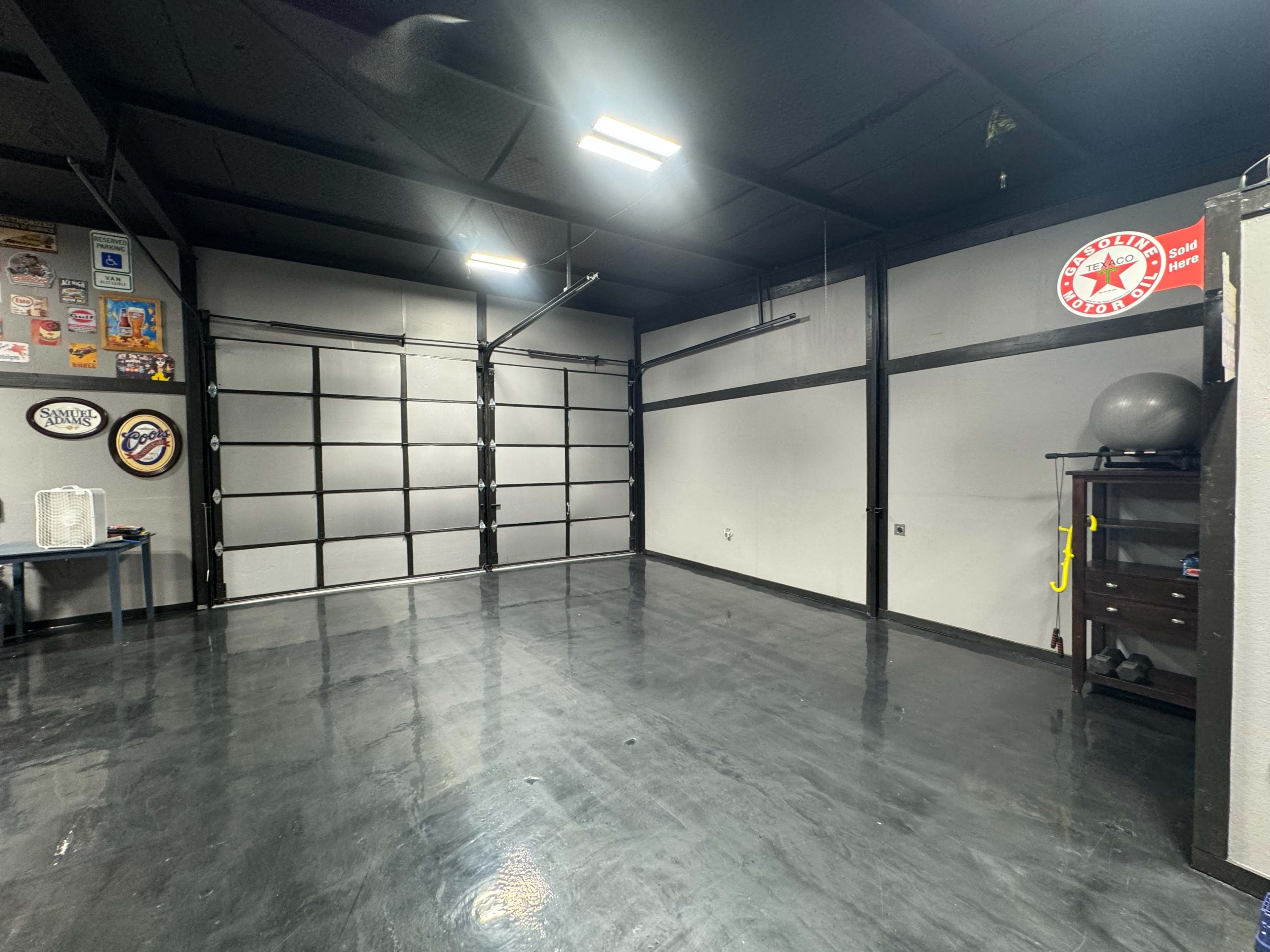 Industrial Space for Multi-Purpose use right off Highway 287 Image in , Decatur, TX