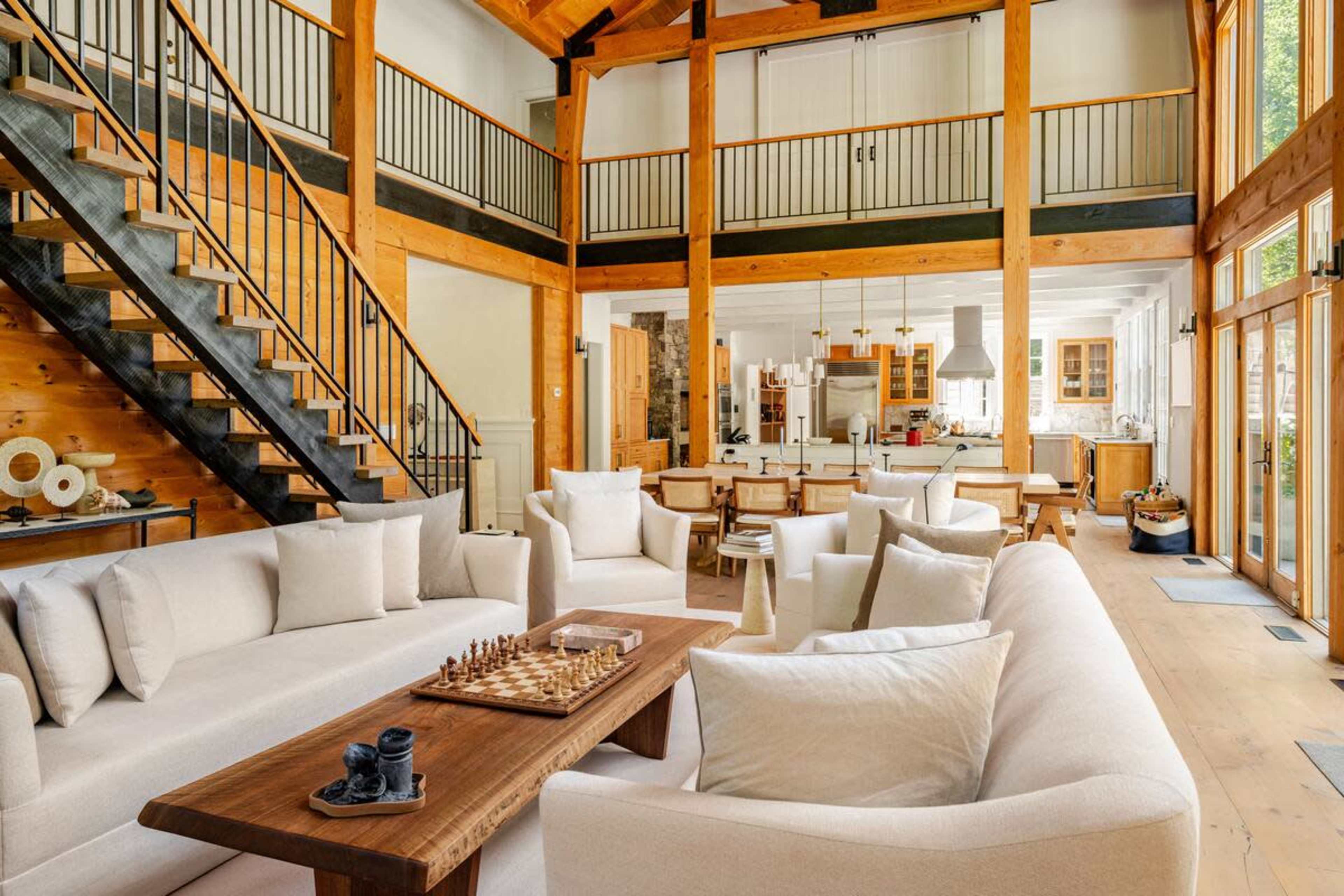 Luxurious 7Bedroom Retreat with Pool - Tennis court - East Hamptons Image in East Hampton, East Hamptons, NY
