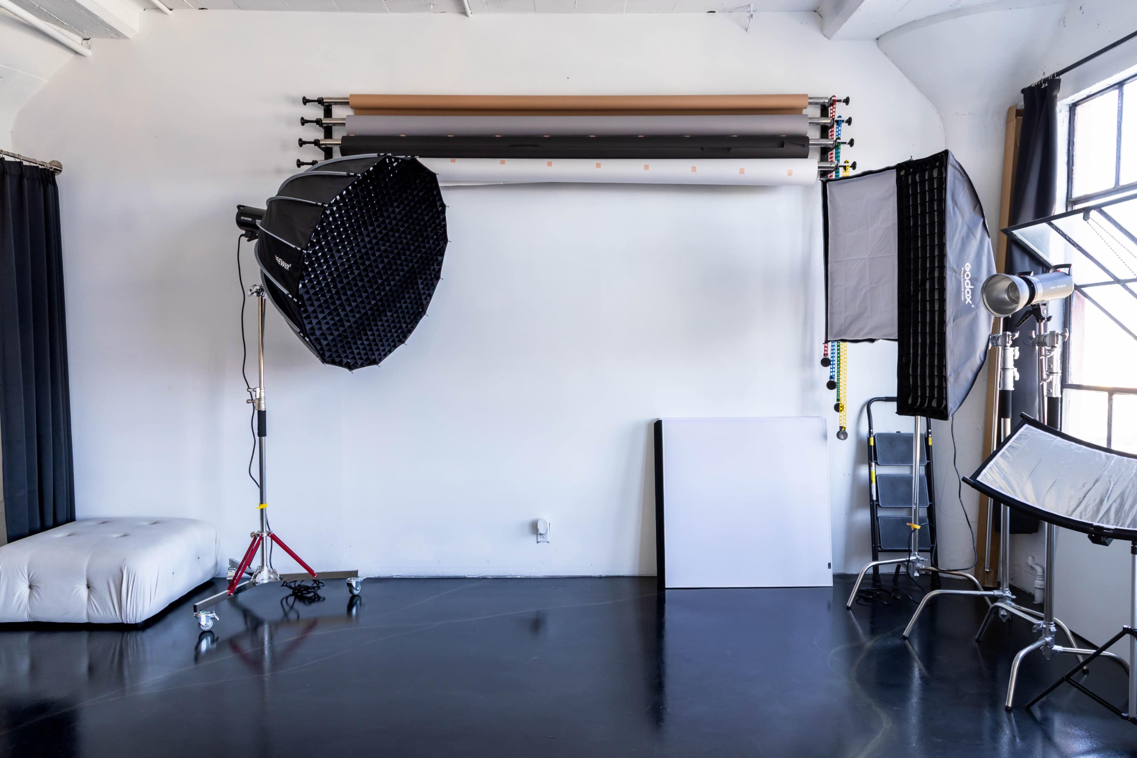 ALL INCLUSIVE MODERN DTLA CREATIVE PHOTO STUDIO Image in Central LA, Los Angeles, CA