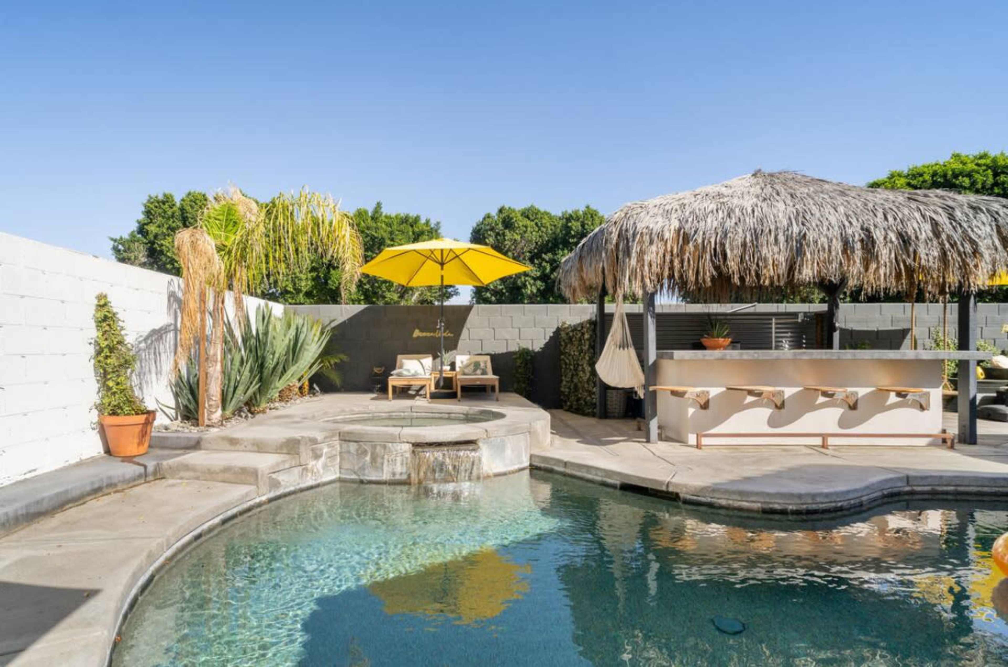 Desert Paradise A Stylish Open Space house with Salt Water Pool & Spa Image in Indio, Indio, CA