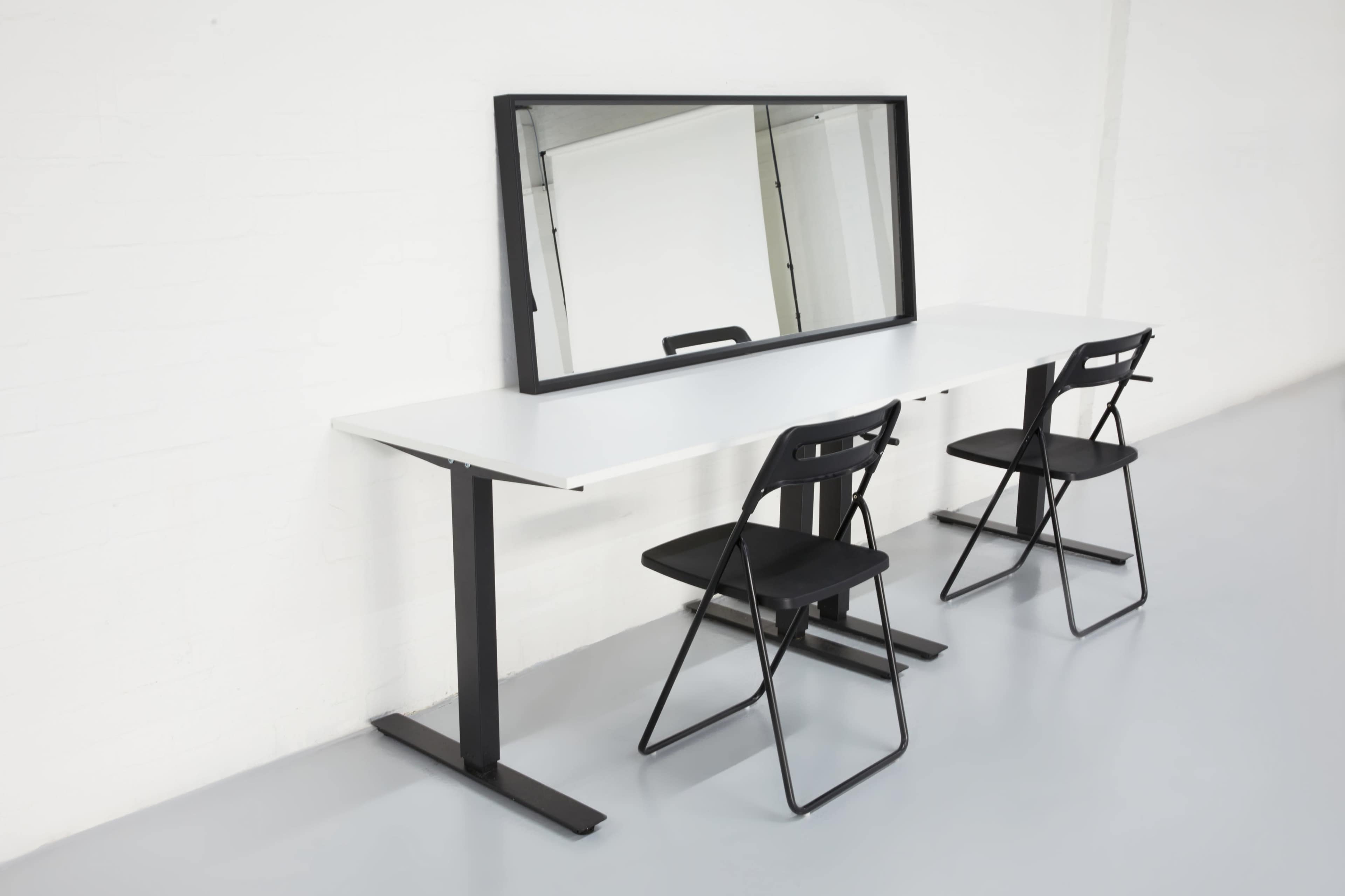 Large 2050 sqft Warehouse Studio Space Image in Lambeth, London, ENG