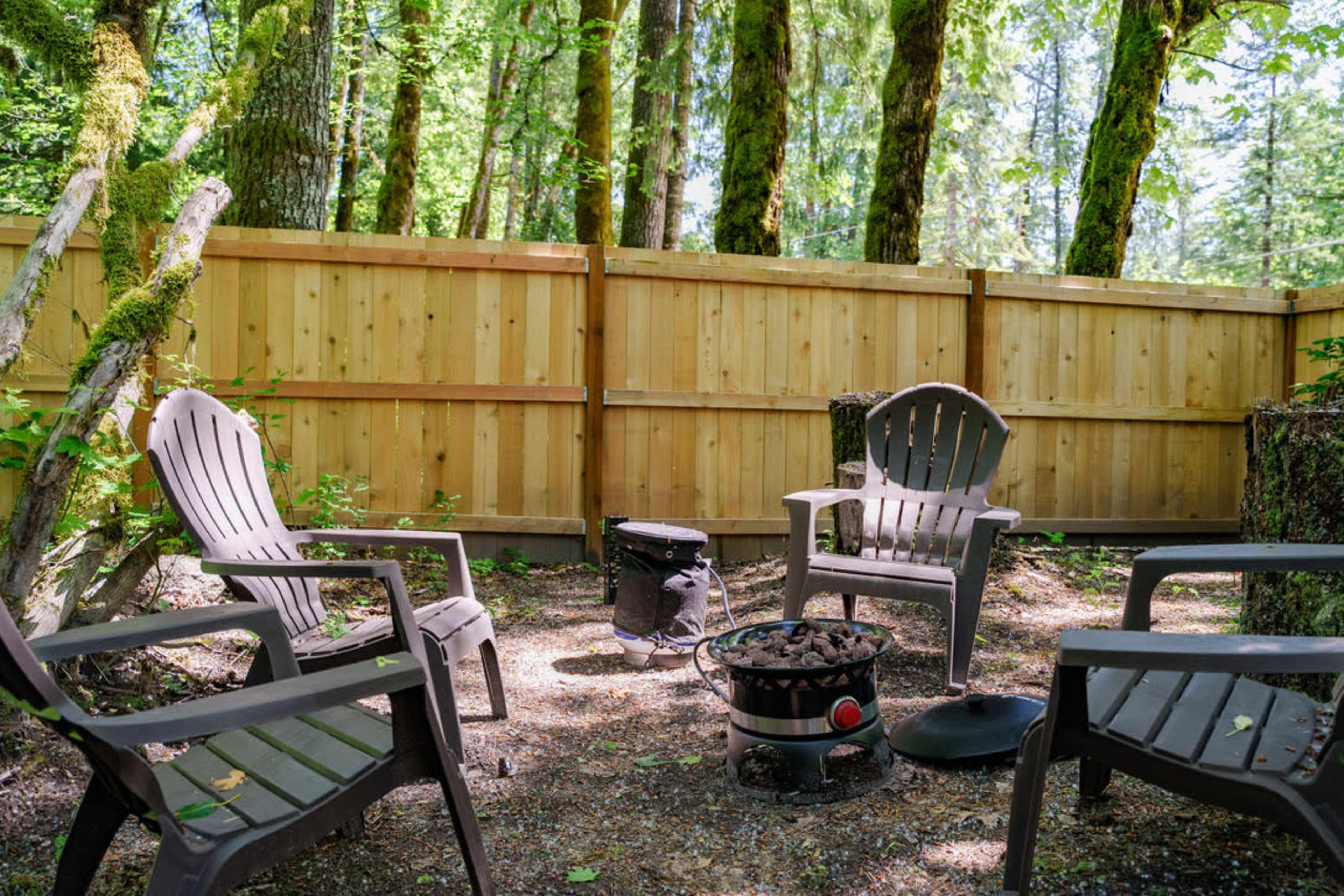 Modern Luxury Mt. Hood Cabin - Hot Tub, Fire Pit & Deck for Events Image in Mount Hood Village, Rhododendron, OR