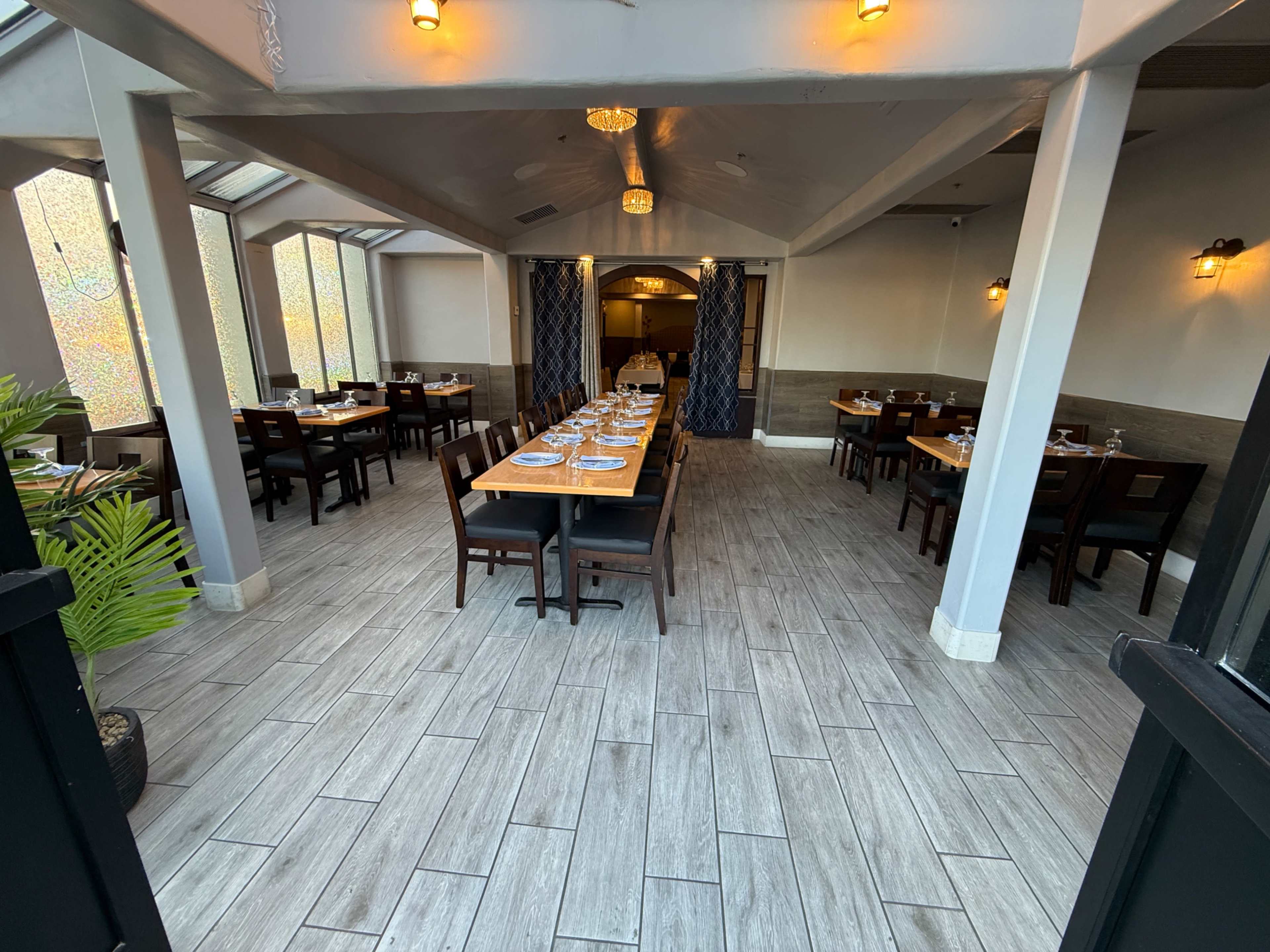 Enclosed restaurant patio with glass windows Image in Rancho Bernardo, San Diego, CA