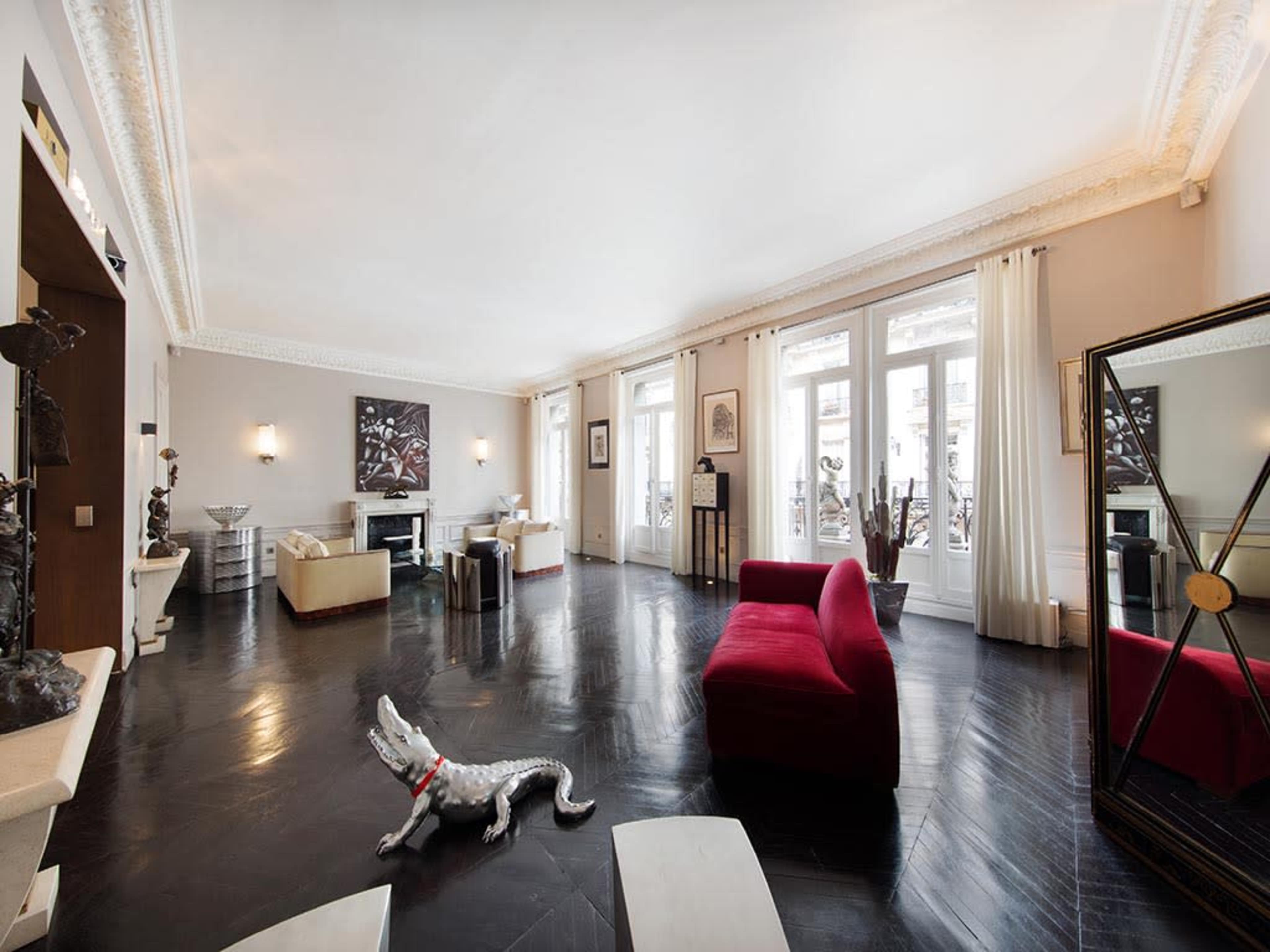 Le loft triangle d'or Image in Champs-Élysées, Paris, 