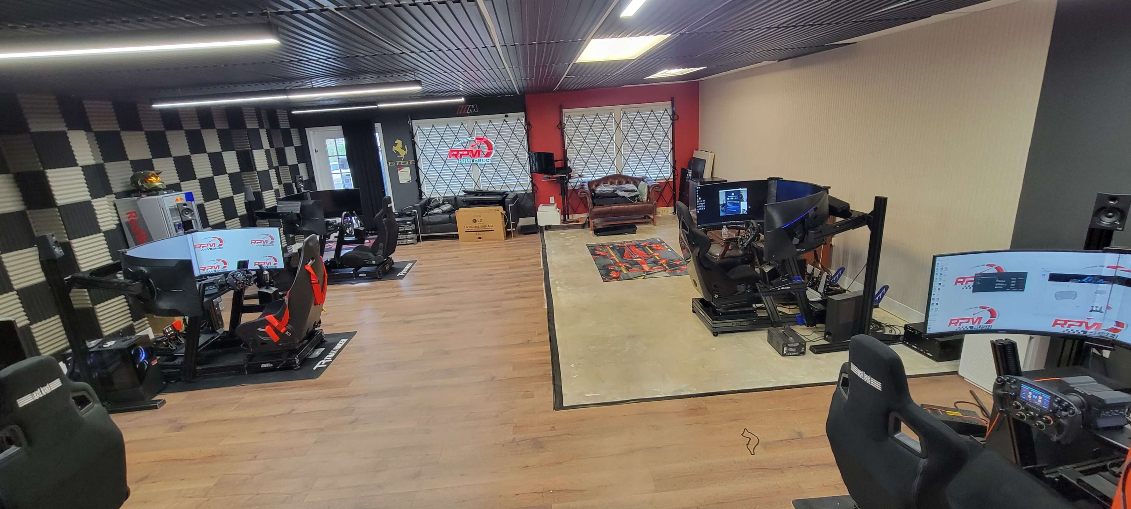 Simulation racing lounge and E sports studio Image in Bull Run, Manassas, VA