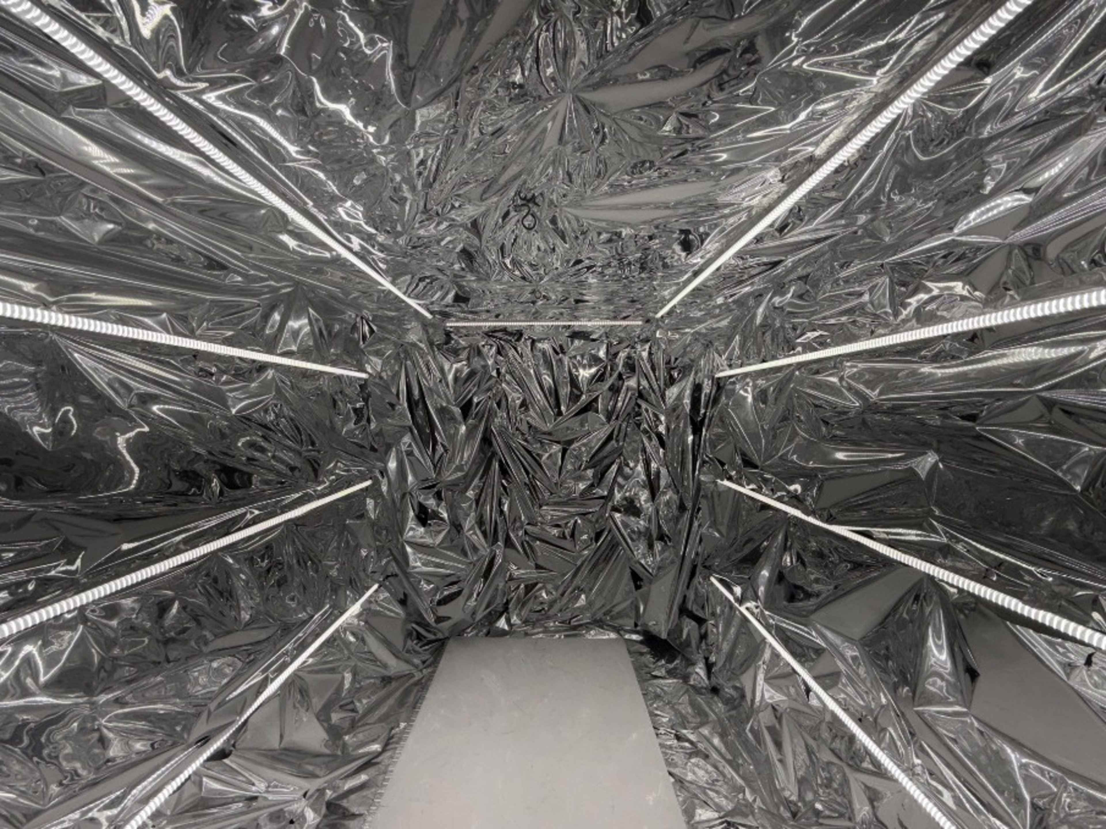 Full Walk-in Silver InnerSpace Hallway
