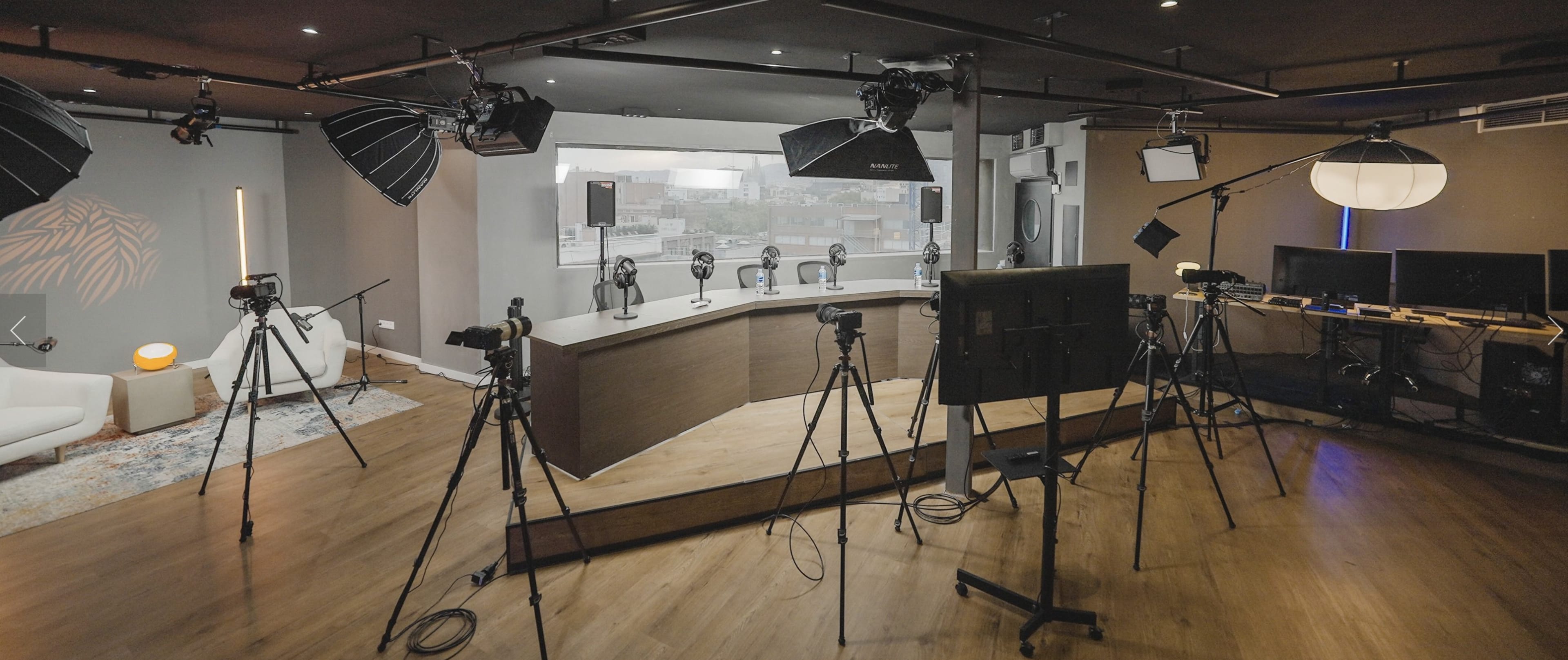 Estudio de grabación ubicado en el corazón de Poblenou, Barcelona. Image in El Poblenou, Barcelona, B