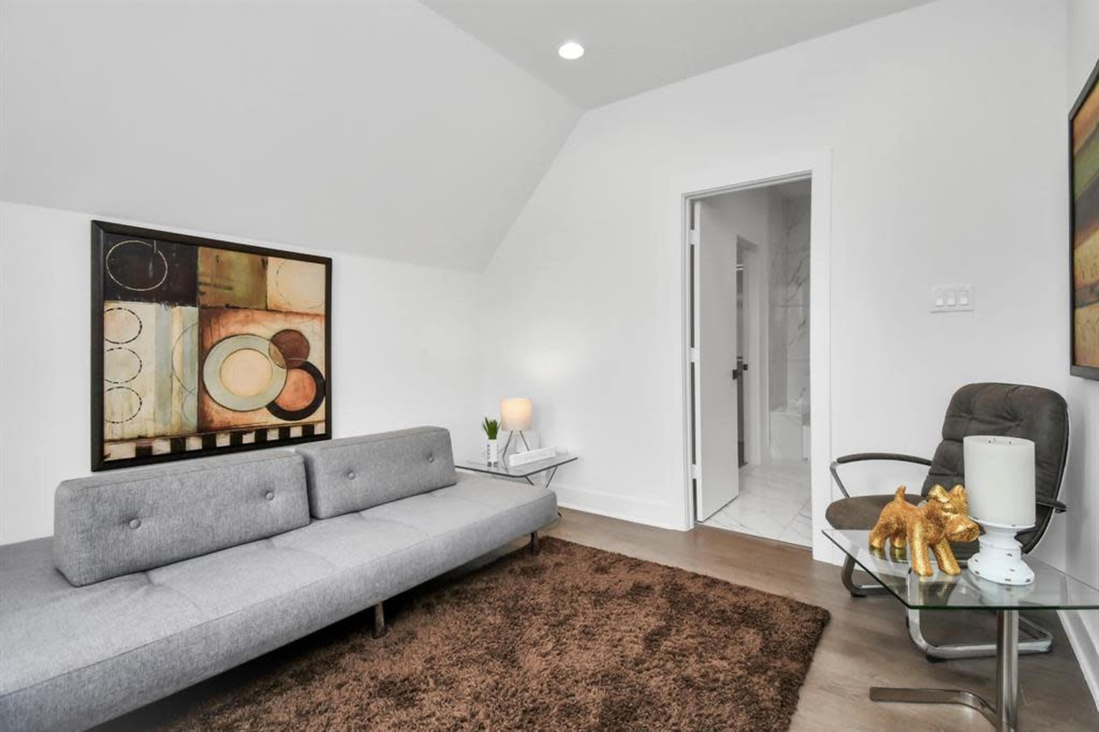 Luxury Studio near Downtown Houston Image in Northside, Houston, TX