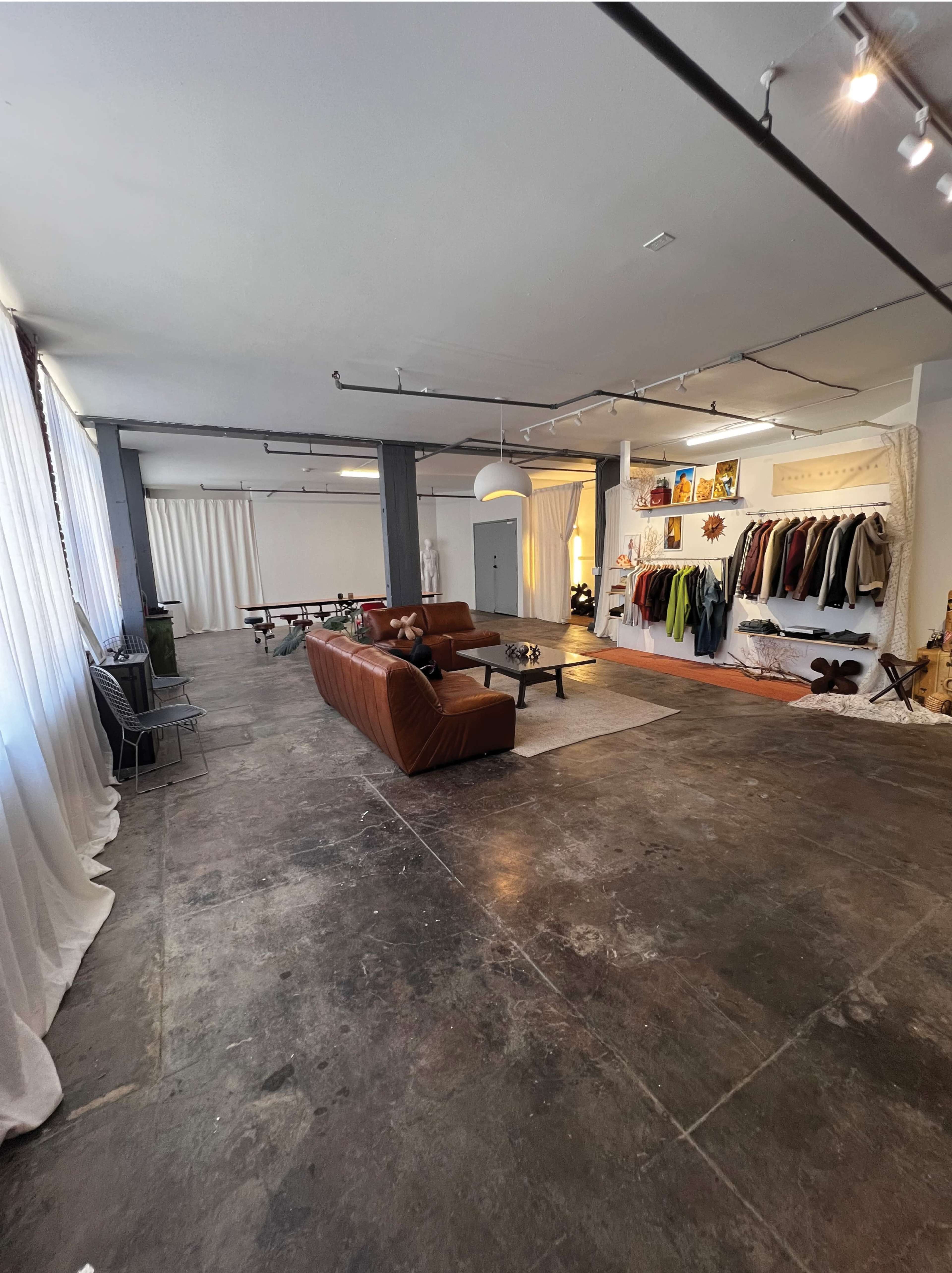 Industrial loft in the Arts District Image in Central LA, Los Angeles, CA