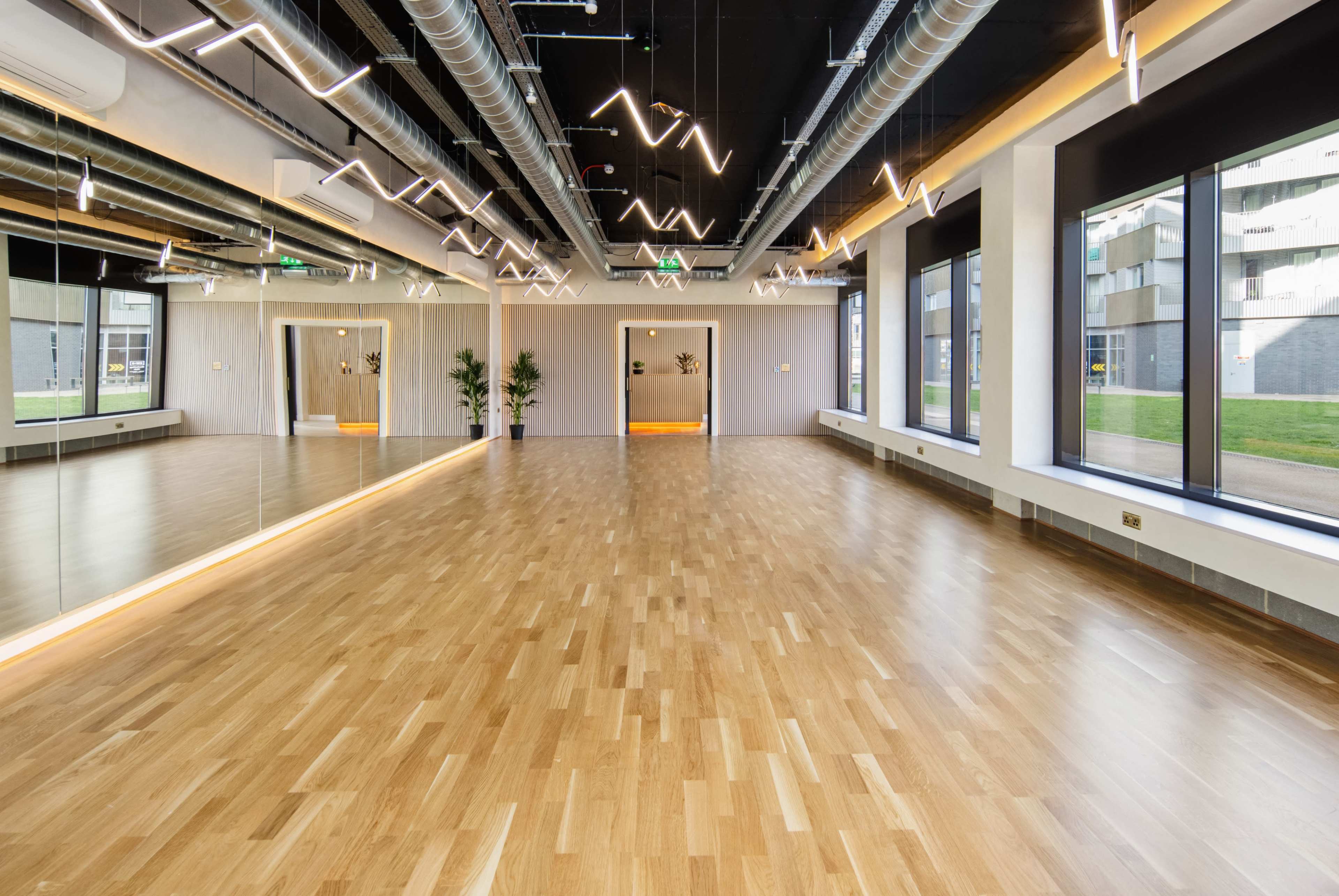 Aesthetic Dance Studio Image in Stratford, London, ENG