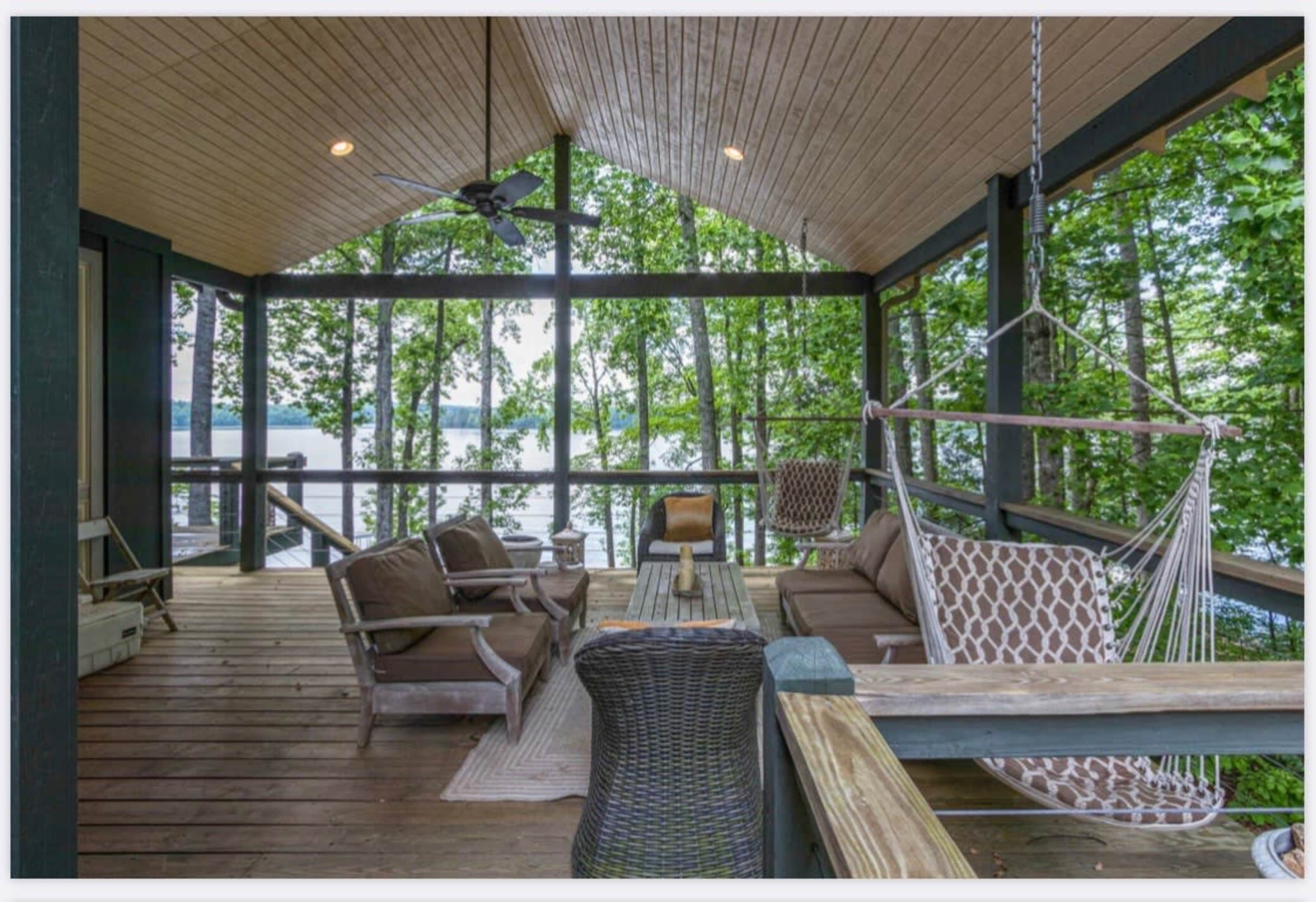 Lakeside Retreat on Tim’s Ford Lake near Nashville Image in , Winchester, TN