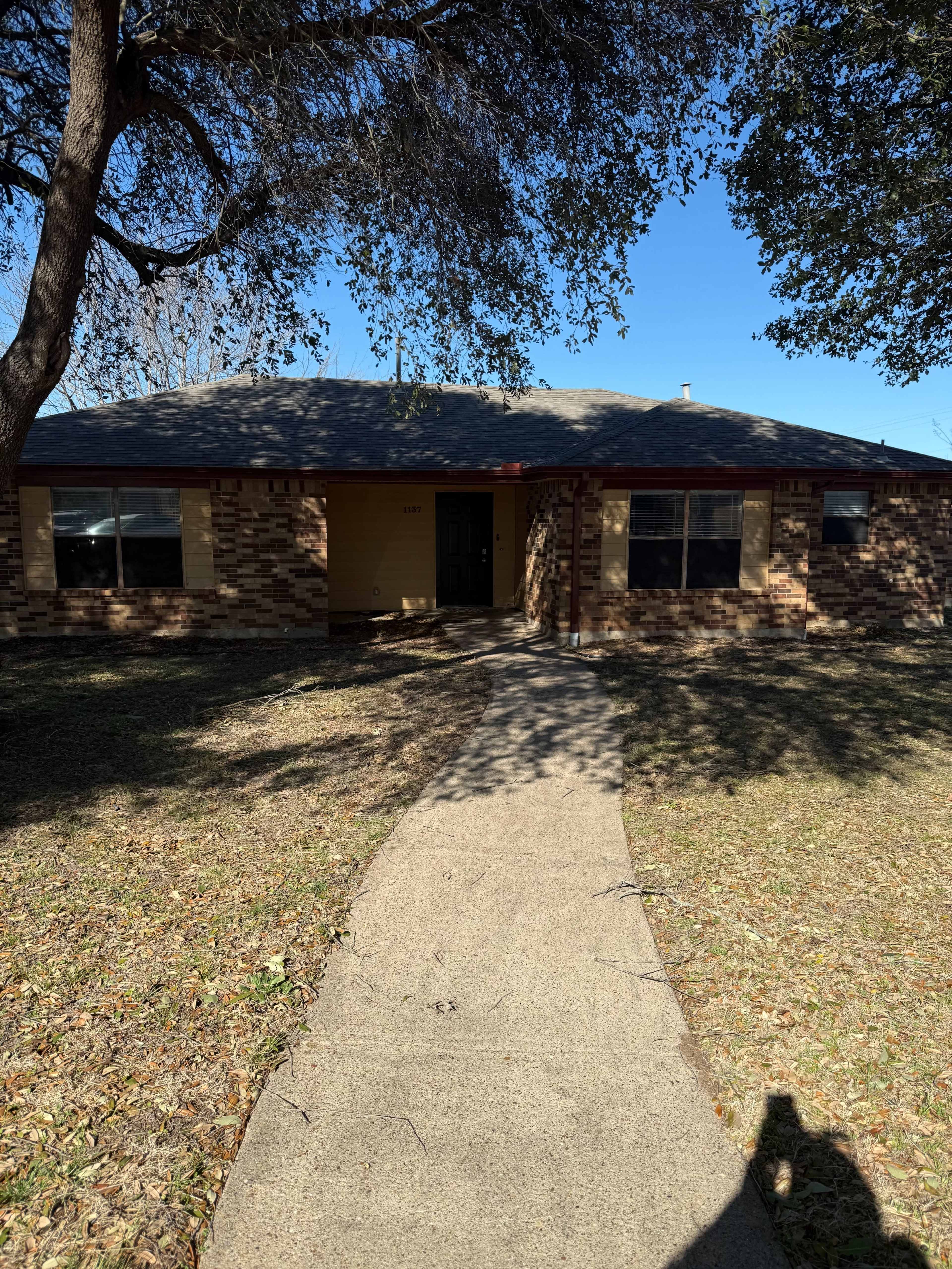 "Charming & Elegant 3 bedroom house in Desoto" Image in DeSoto, Desoto, TX