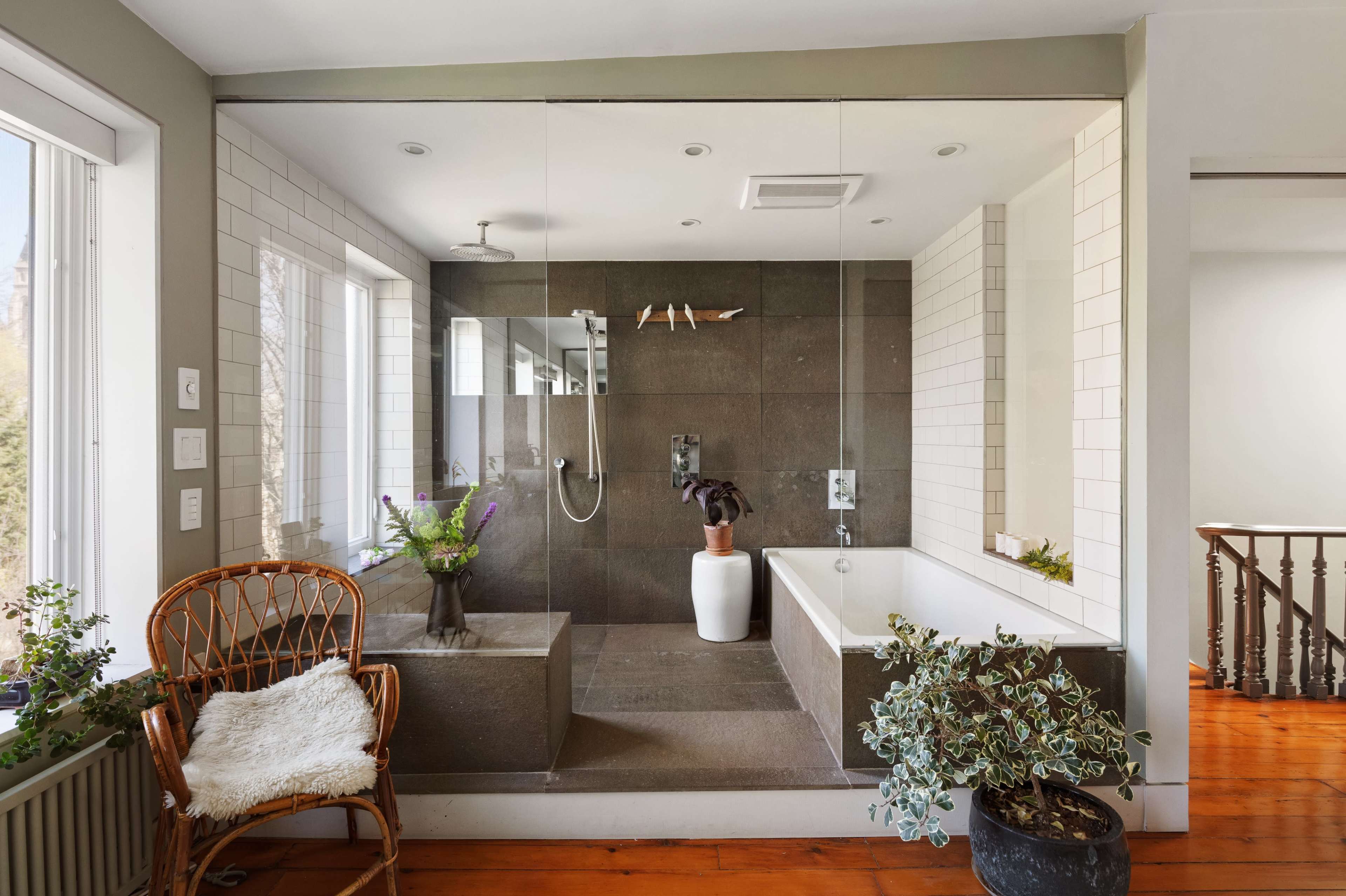 Brooklyn Bliss: Luxe & Leafy Retreat in Park Slope Image in Park Slope, Brooklyn, NY