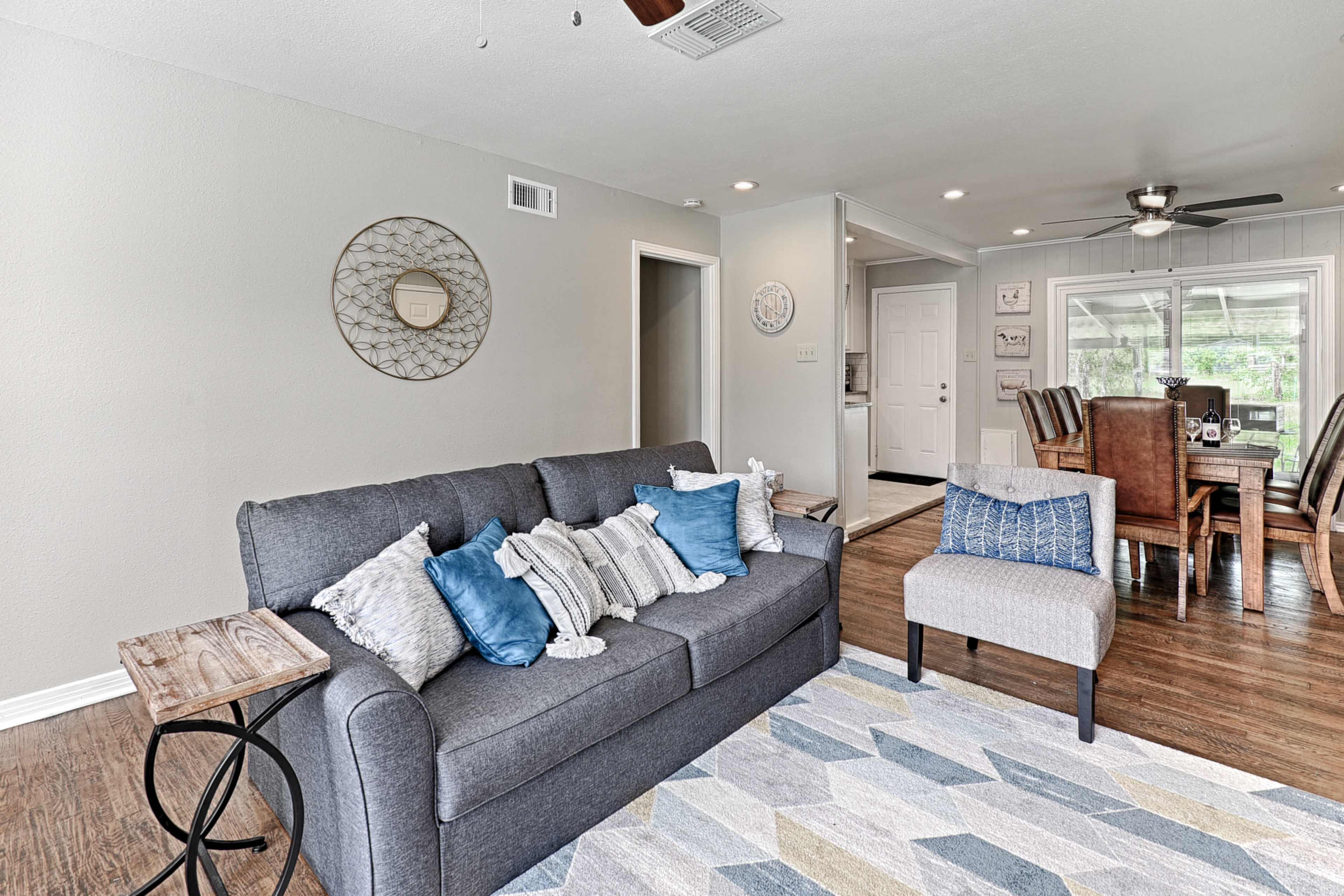 Bewley House Image in Haltom City, Haltom City, TX