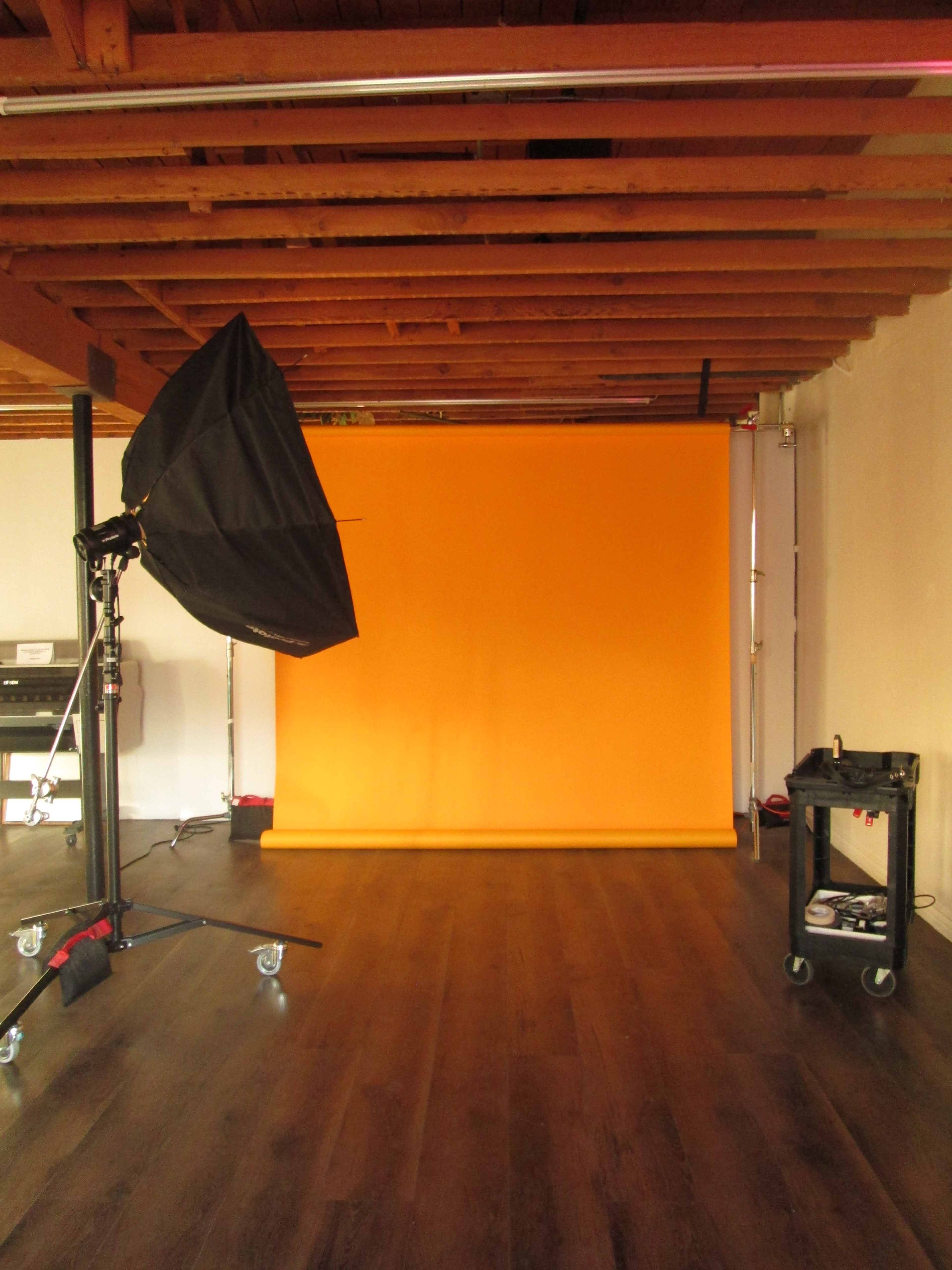 Cozy Downtown Studio Image in Downtown Los Angeles, Los Angeles, CA