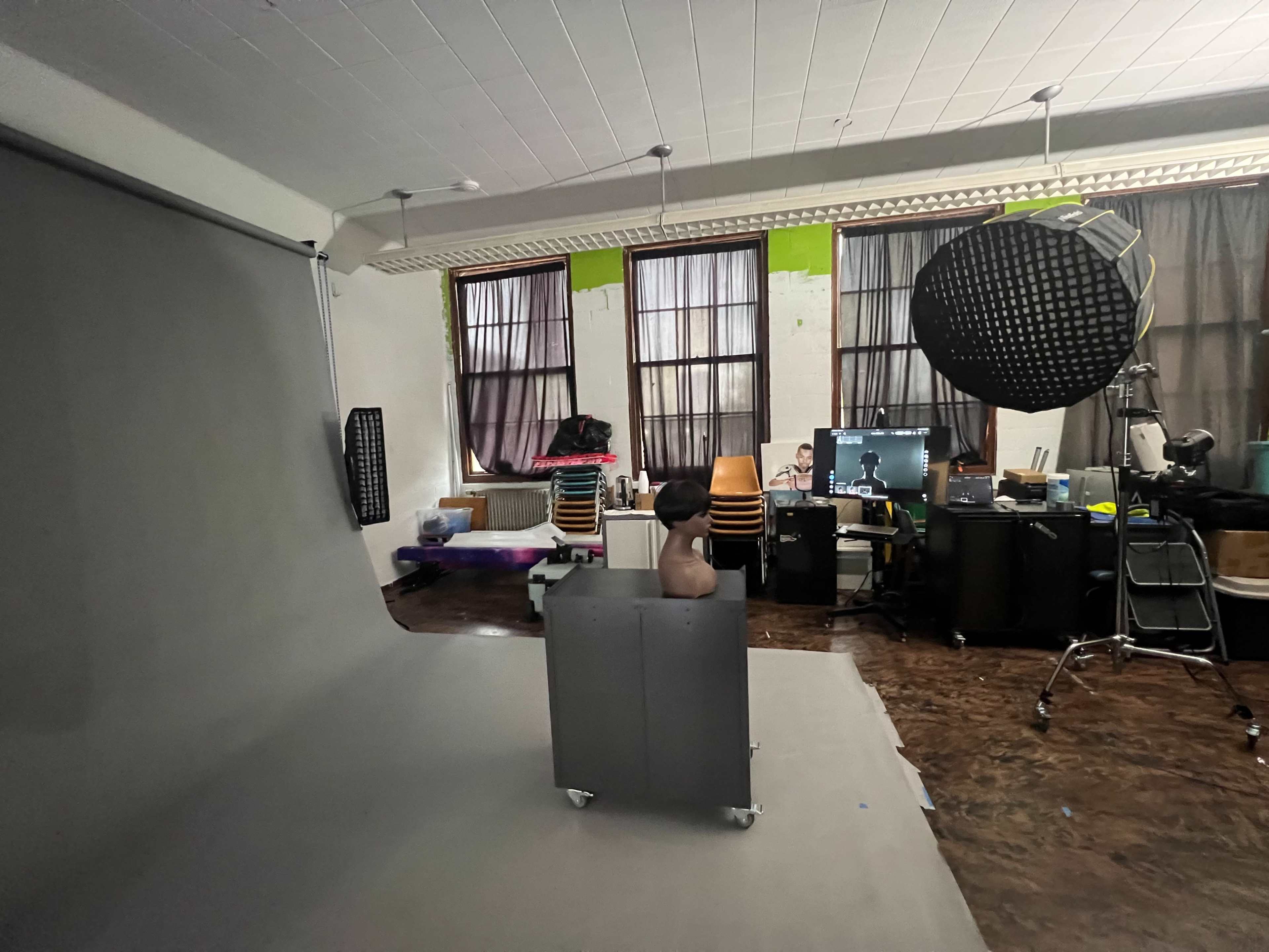 Euclid Photography Studio Image in Euclid, Euclid, OH