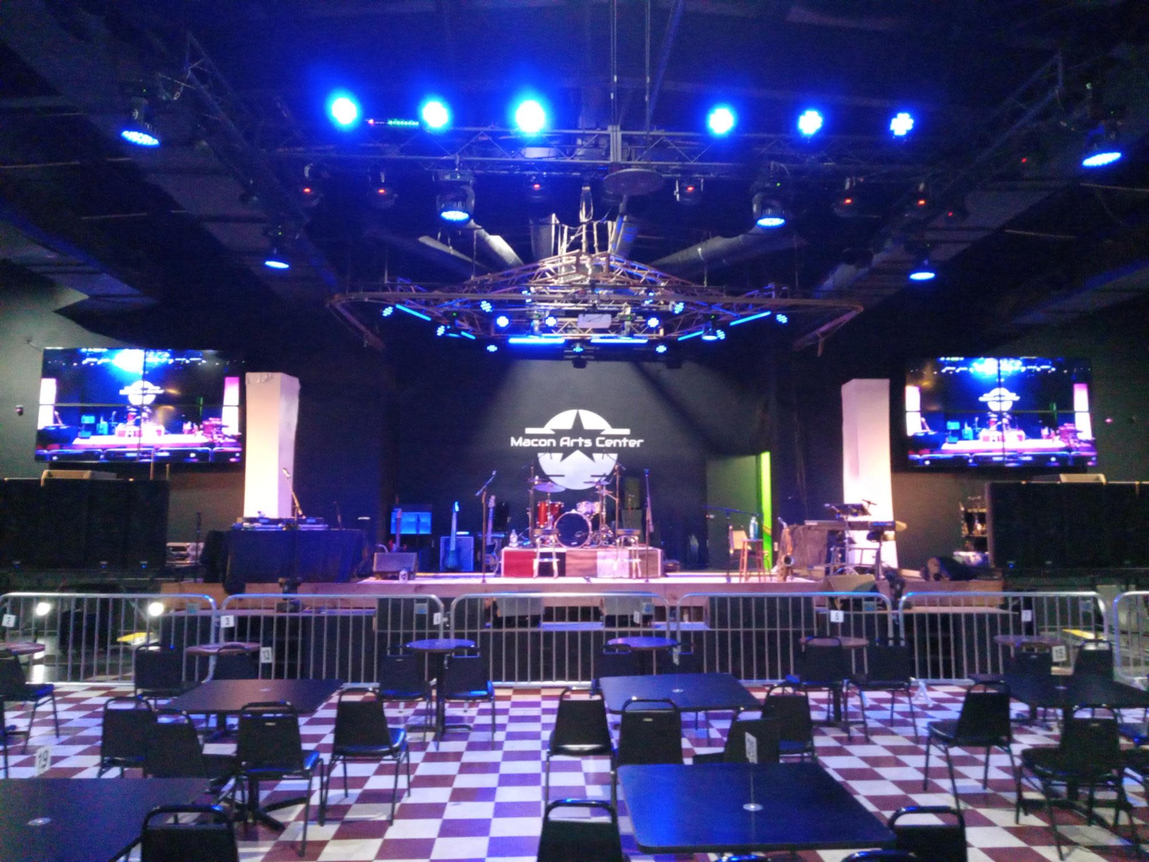 Multifaceted live entertainment complex at your service!!! Image in Macon, Macon, GA