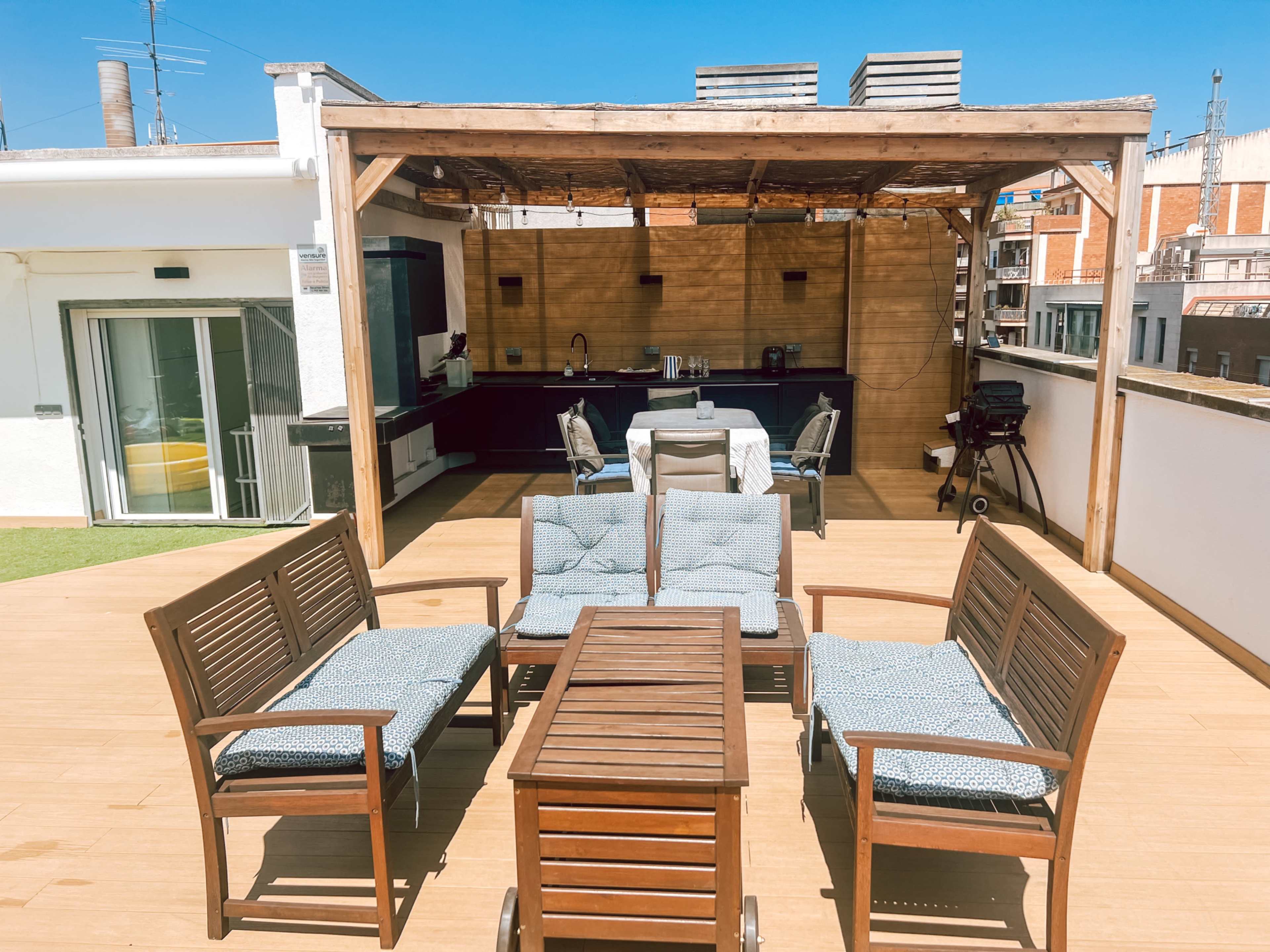130sqm Rooftop overlooking Sagrada Familia Image in Camp d'en Grassot i Gràcia Nova, Barcelona, B