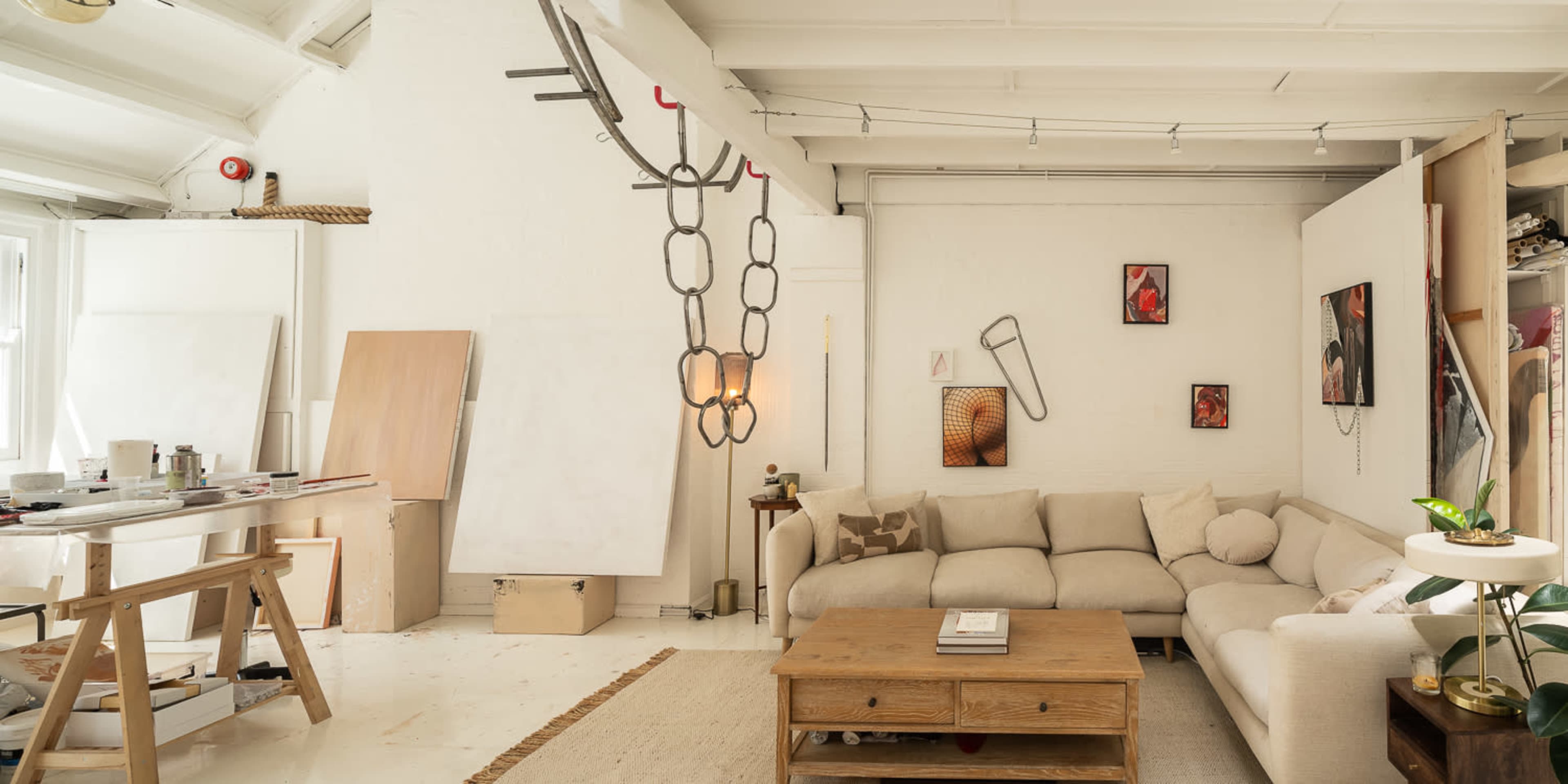 Light-Filled Artist Loft in the Heart of London Image in Finsbury, London, ENG