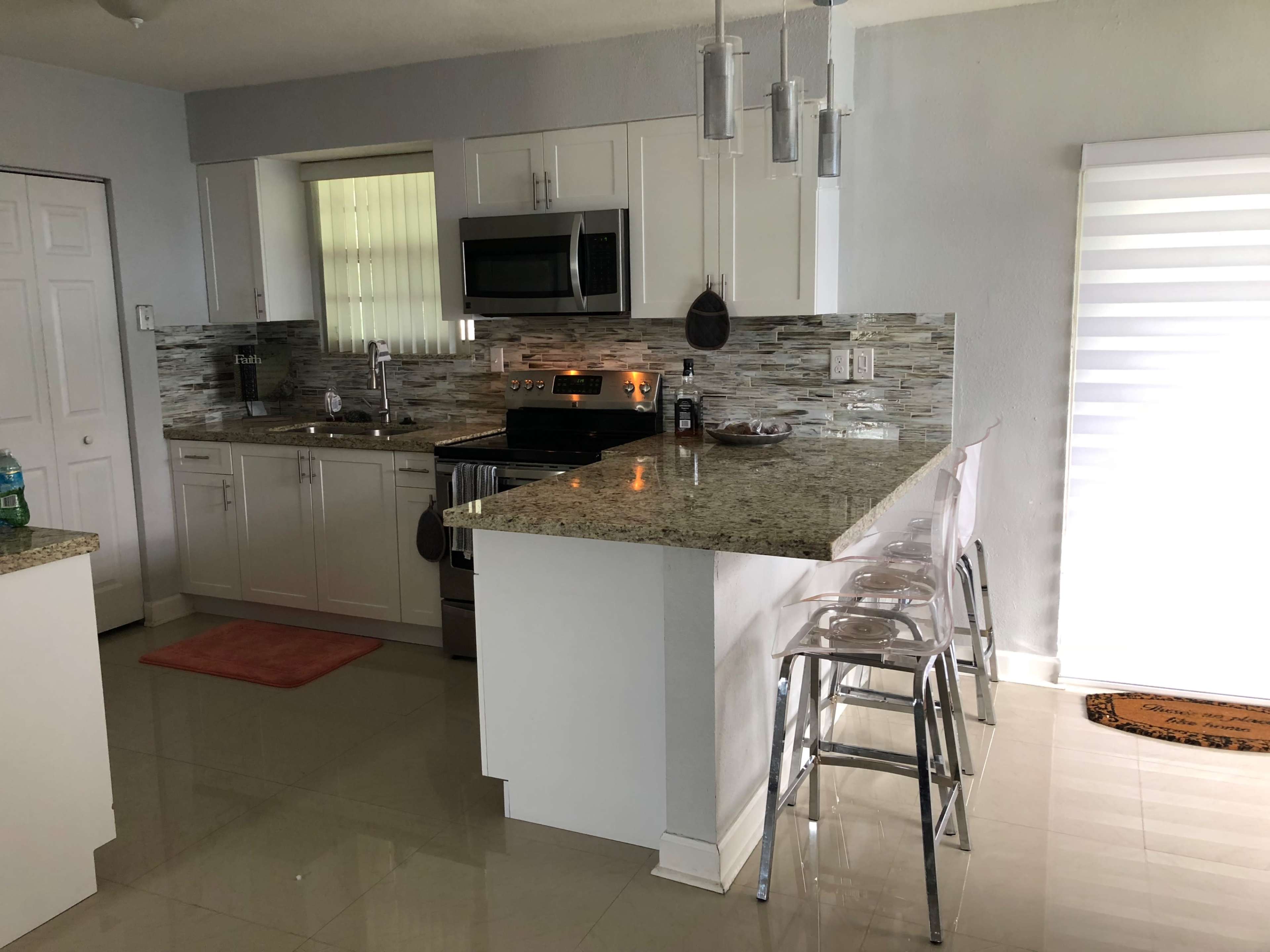 Bright Modern Home in Miami Image in Miami Gardens, Miami Gardens, FL