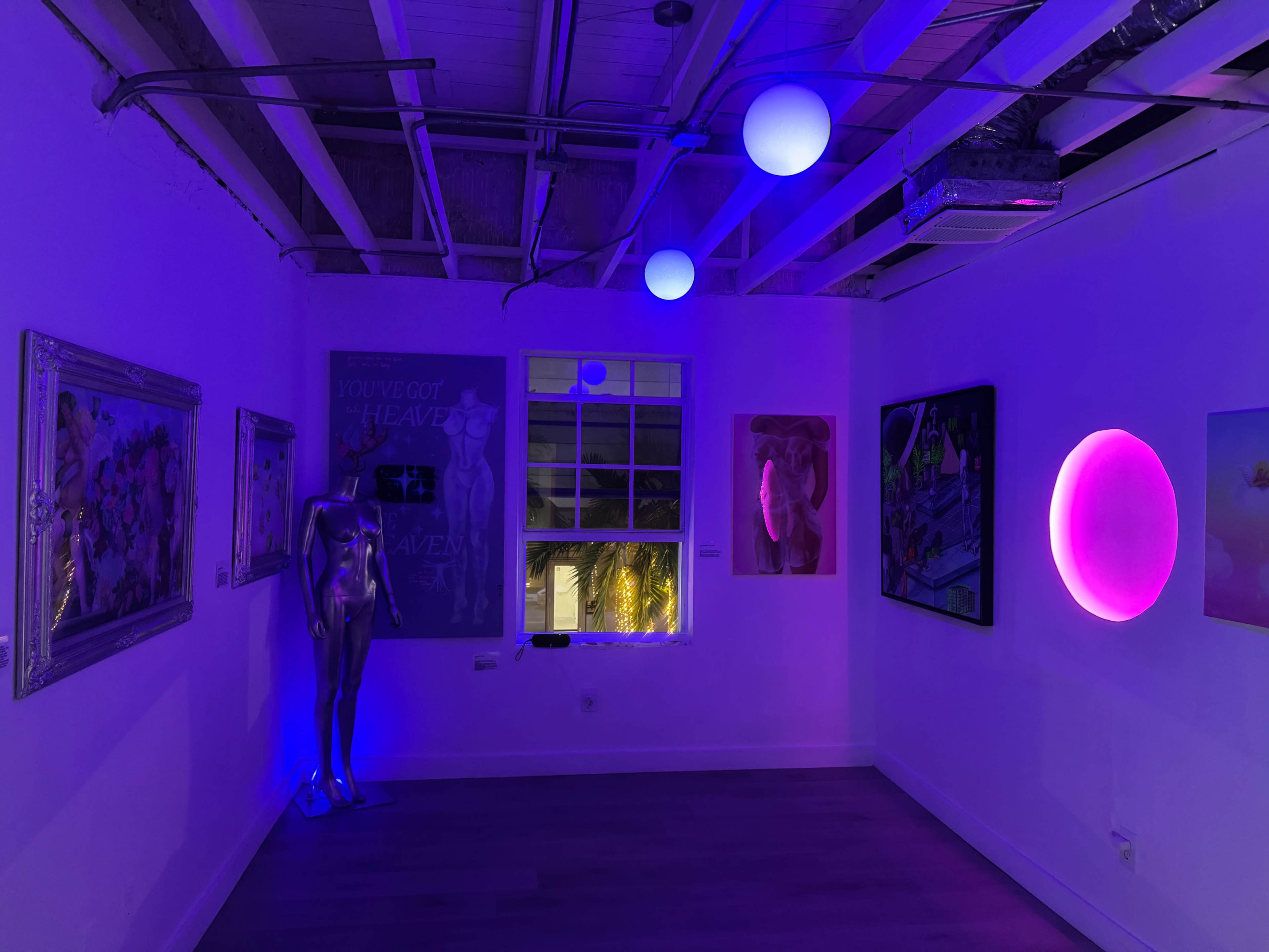 Center City Brickell Industrial-Luxe Studio: High Ceilings & Pop-Up Ready Image in Downtown Miami, Miami, FL