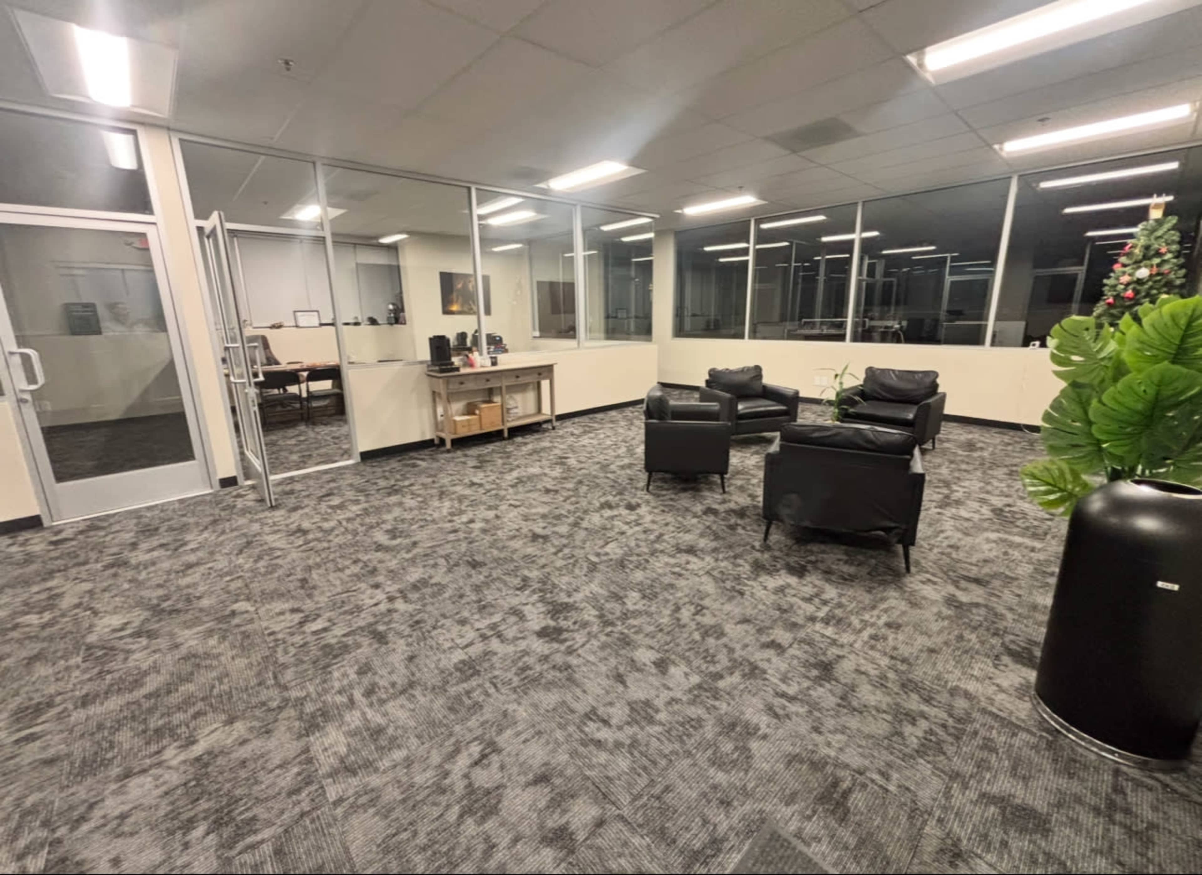 Professional Meeting & Seminar Space Image in Cerritos, Cerritos, CA