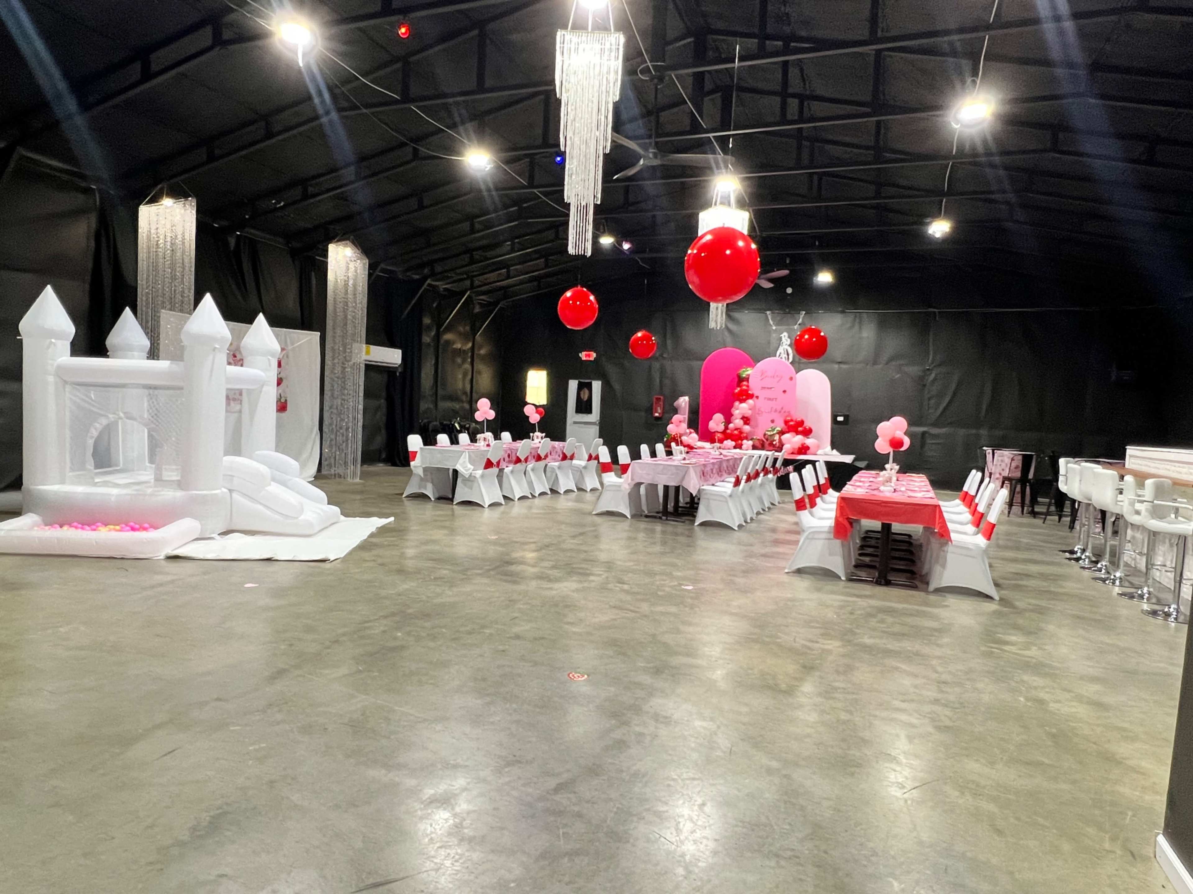 Secluded and Private just outside City Limits Image in , Conway, AR