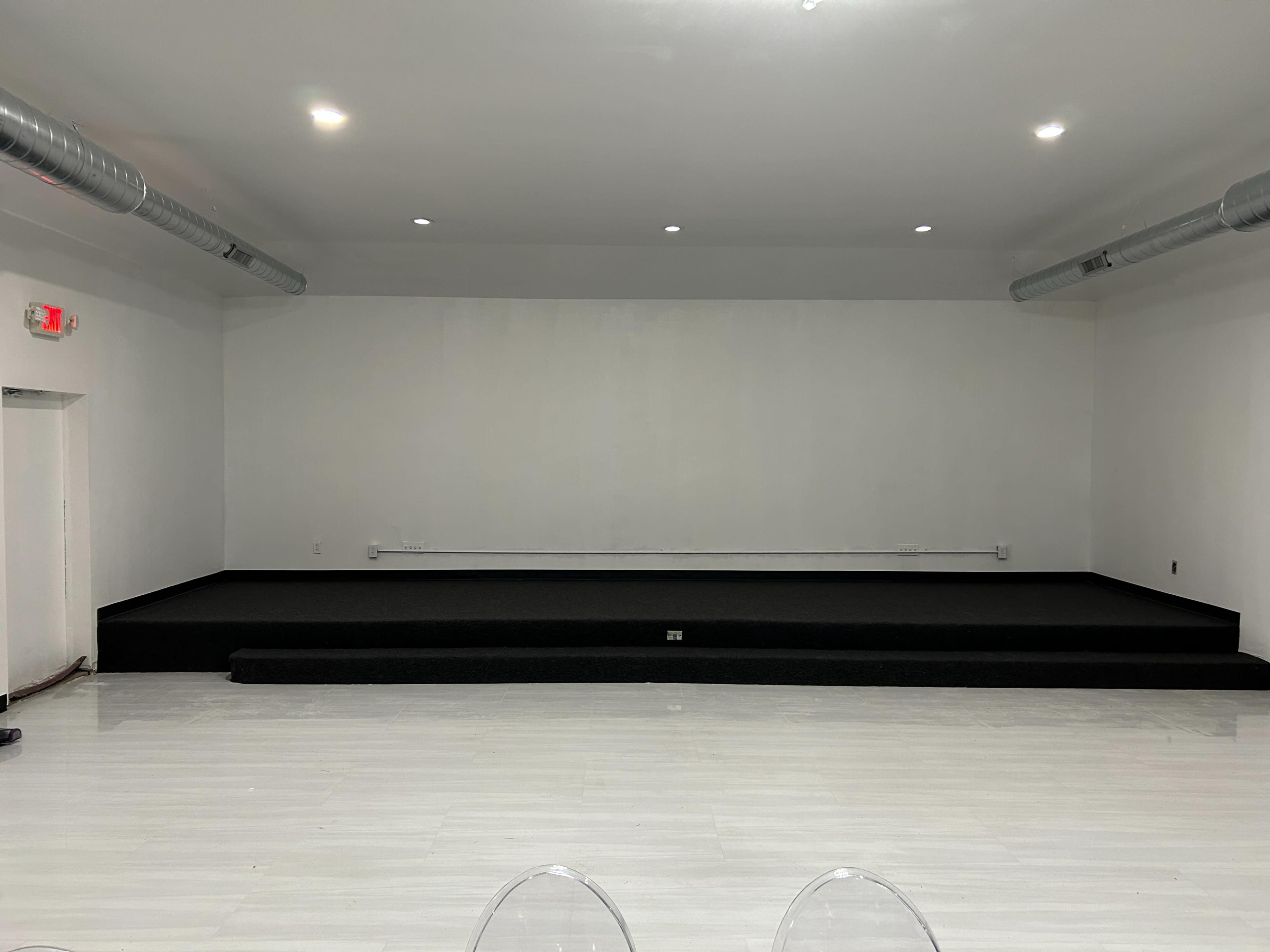 Elegant, Inviting Space for Meetings & Small Gatherings with Secure Parking Image in Cornerstone Village, Detroit, MI