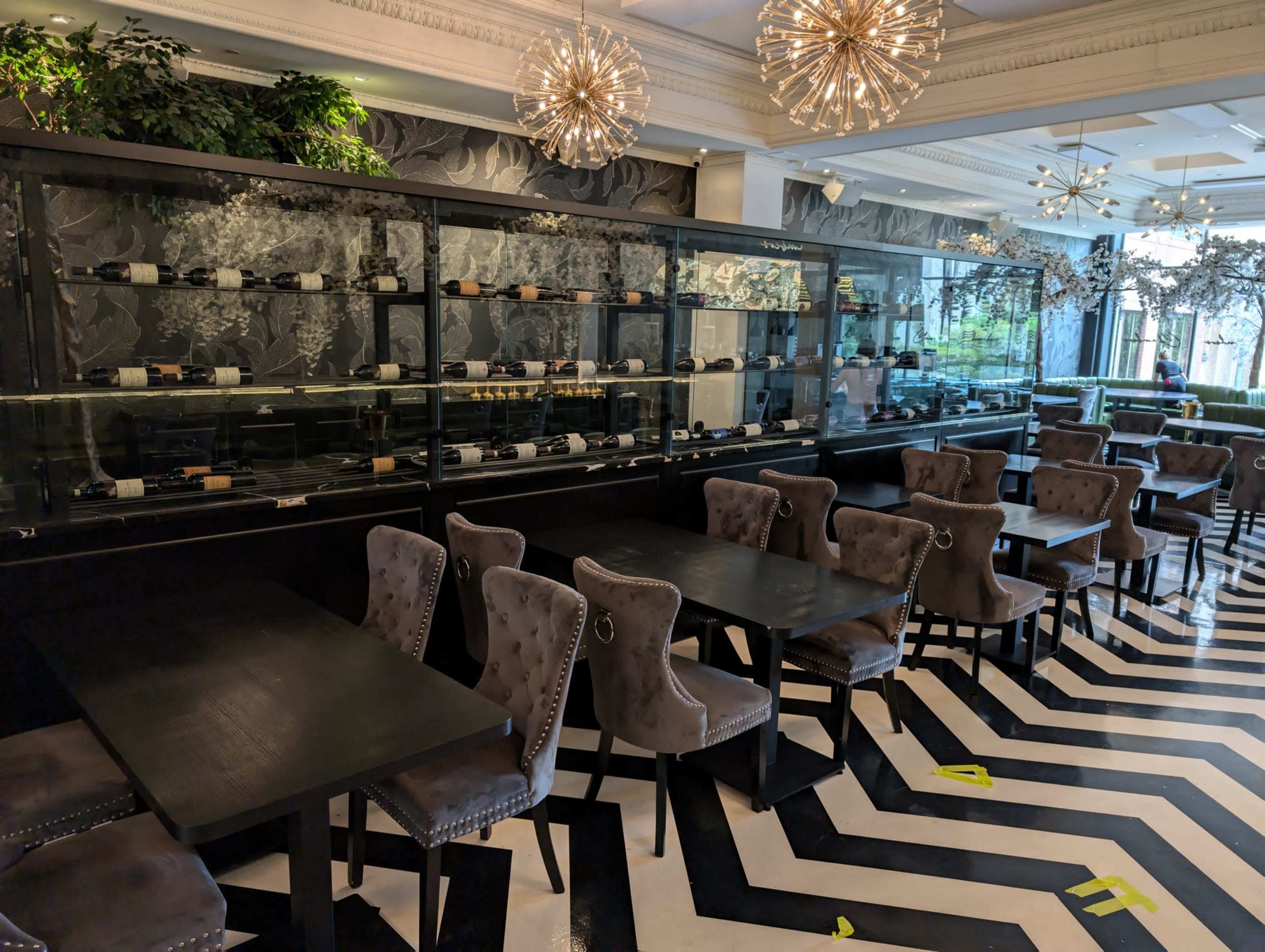 Chambers Semi-Private Dining Room Image in St. Lawrence, Toronto, ON