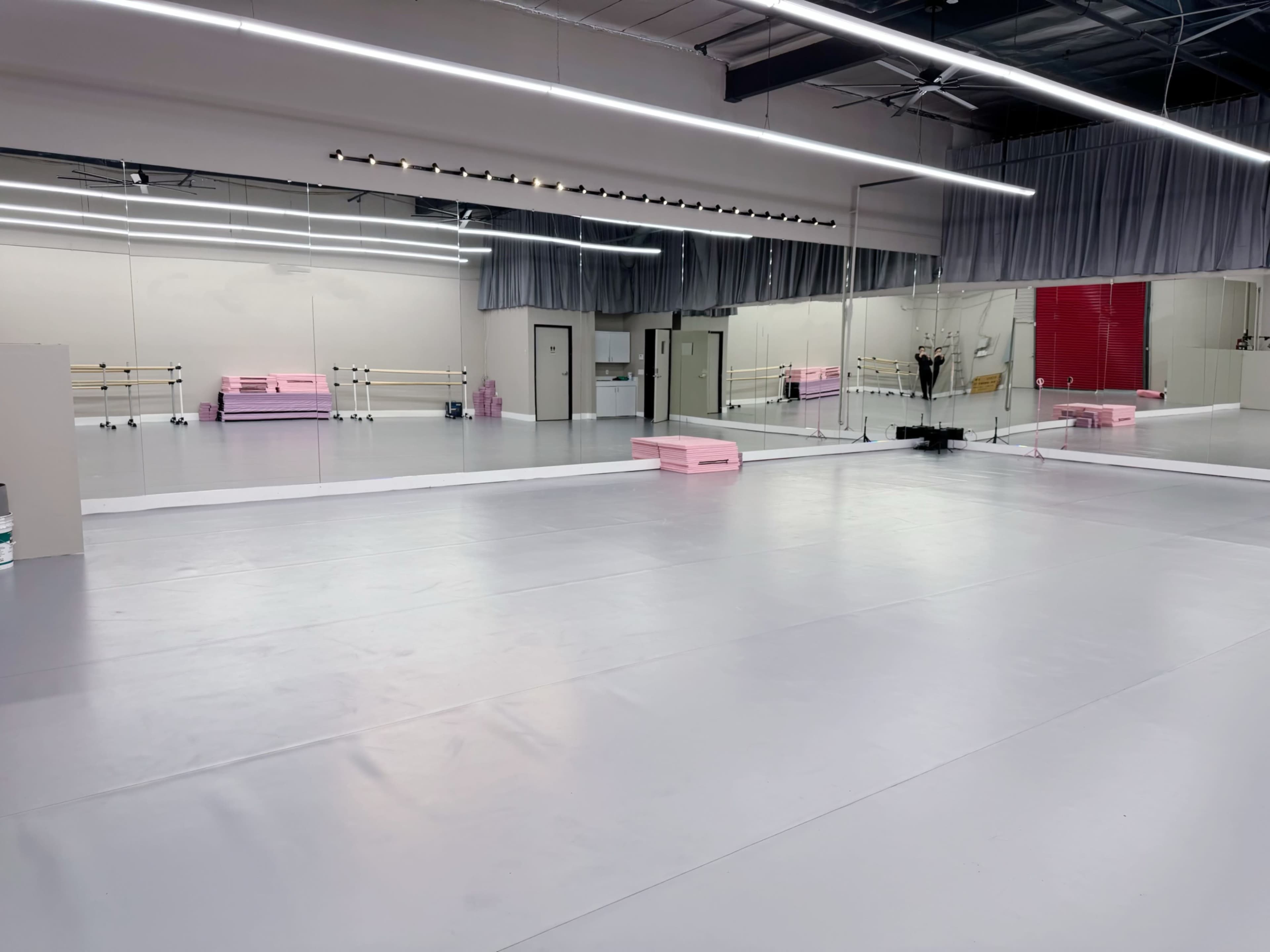 Professional Dance Studio with Full Mirrors & Open Layout Image in City of Industry, Walnut, CA